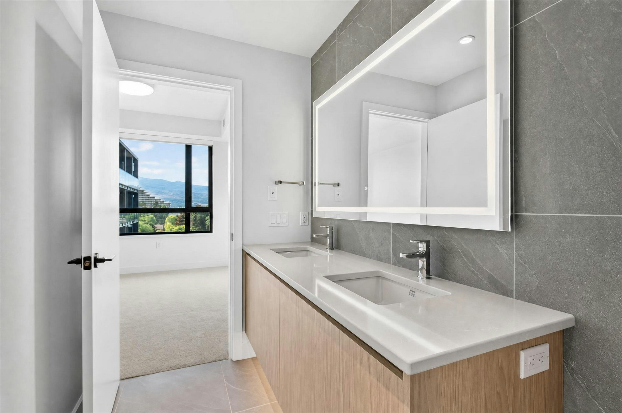 515-3051 Abbott Street, Kelowna, BC, V1Y 0P1 - 24