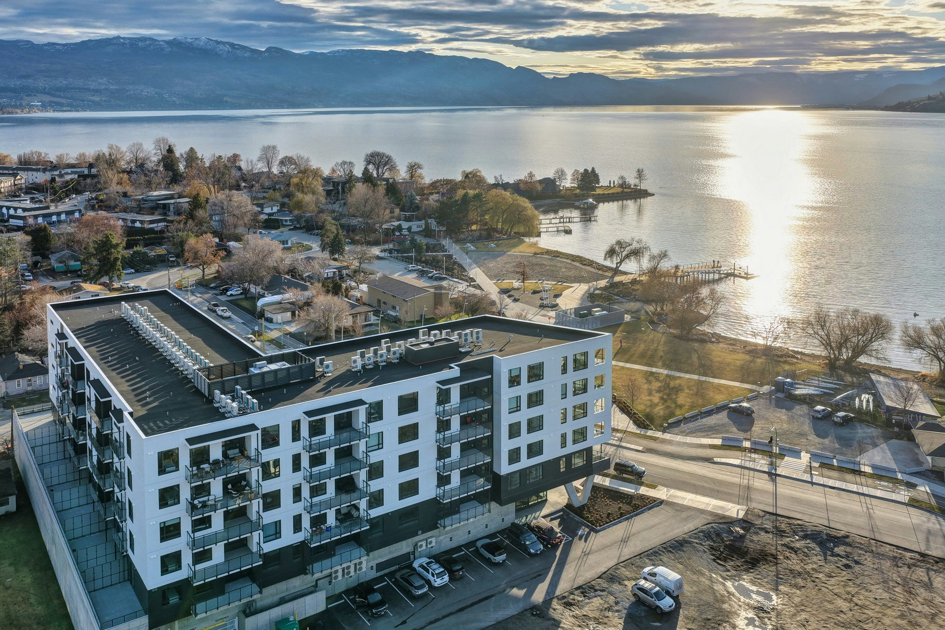 601-3051 Abbott Street, Kelowna, BC, V1Y 0P1