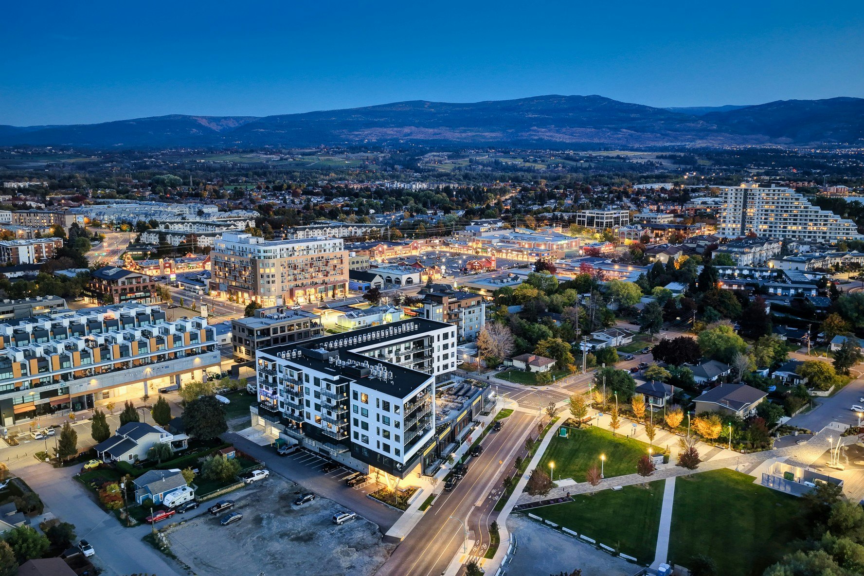 601-3051 Abbott Street, Kelowna, BC, V1Y 0P1 - 45