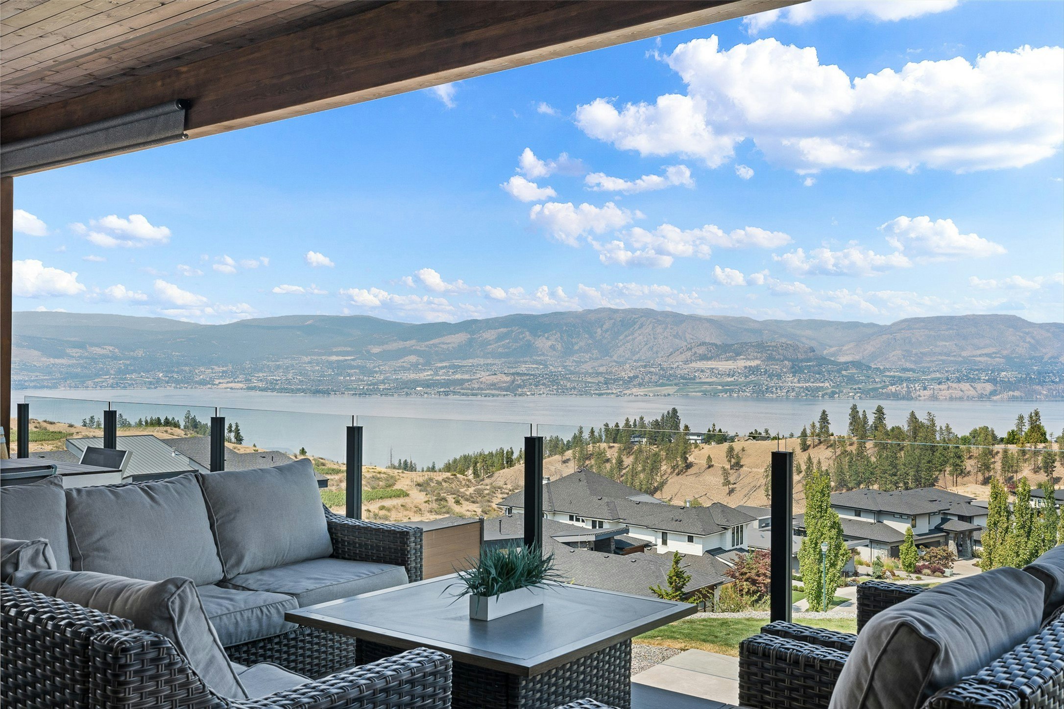 5678 Mountainside Court, Kelowna, BC, V1W 5L5 - 27