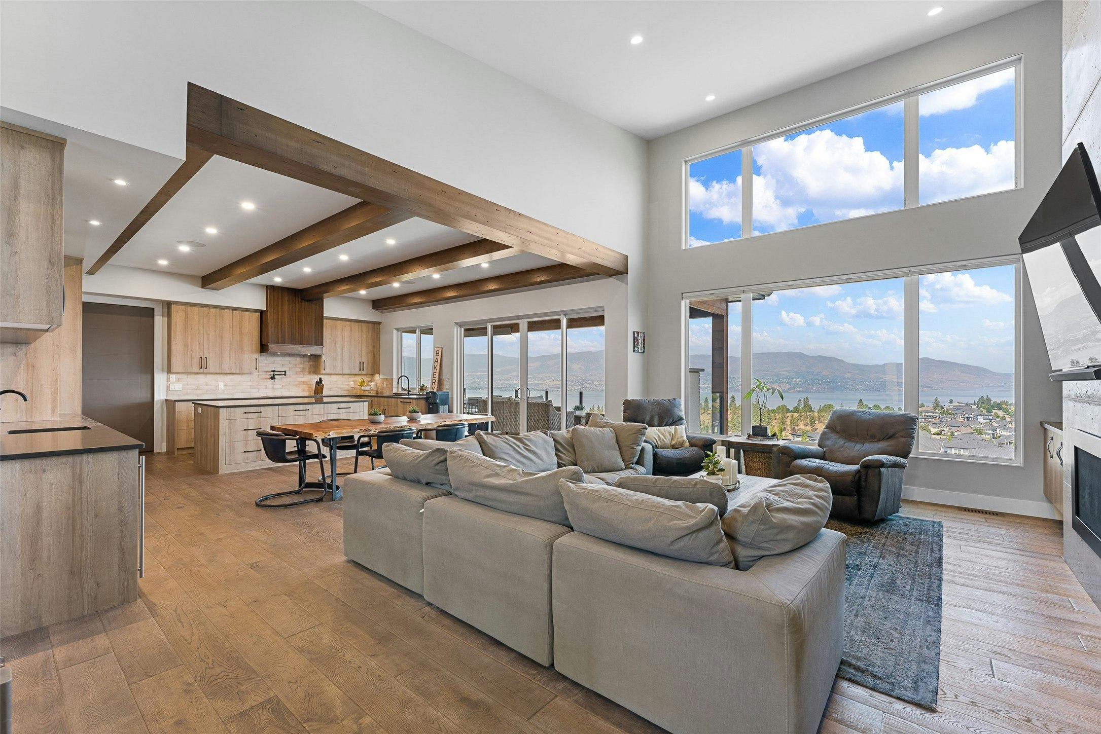 5678 Mountainside Court, Kelowna, BC, V1W 5L5 - 6