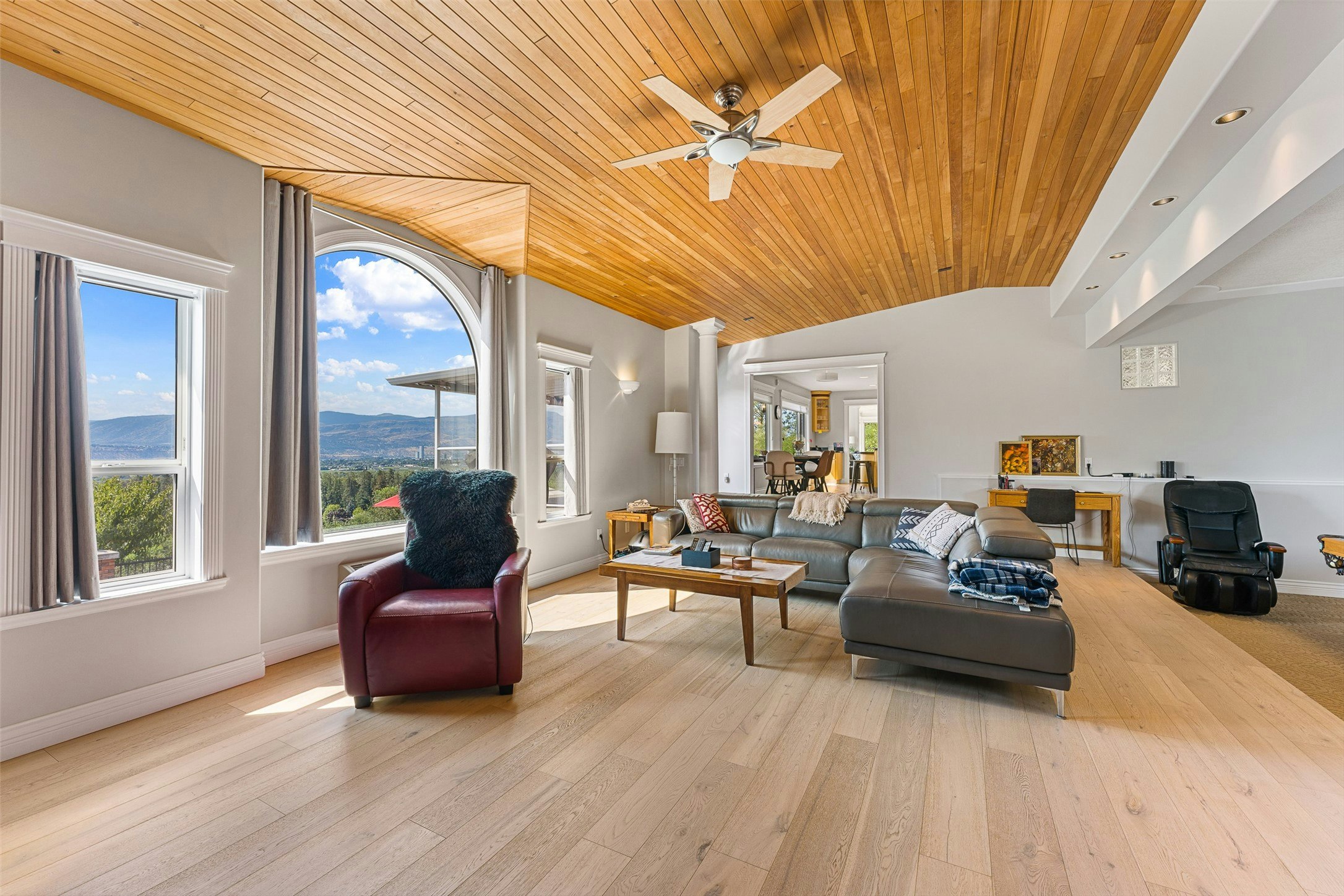 3380 Neid Road, Kelowna, BC, V1W 4H5 - 38