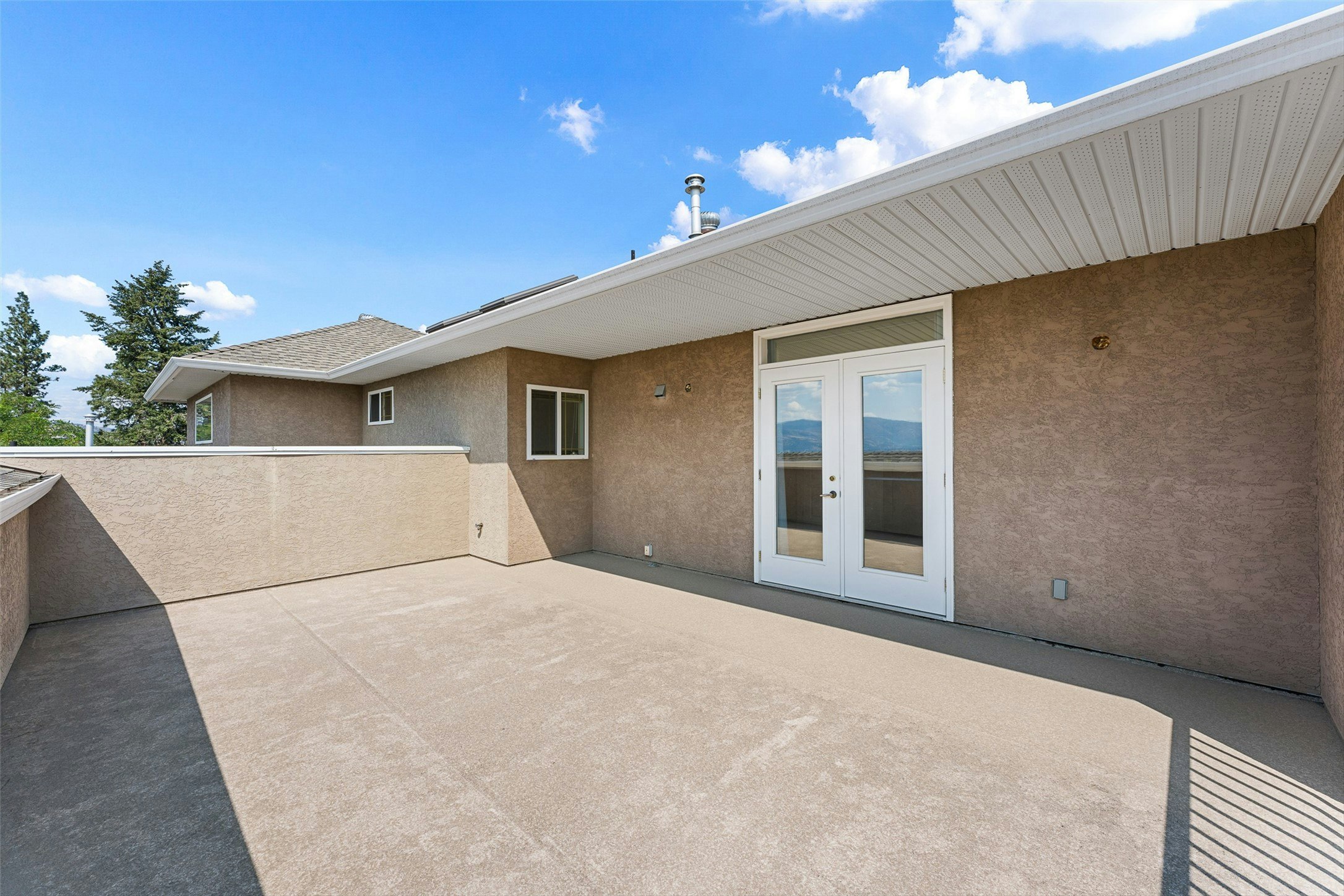 3380 Neid Road, Kelowna, BC, V1W 4H5 - 53