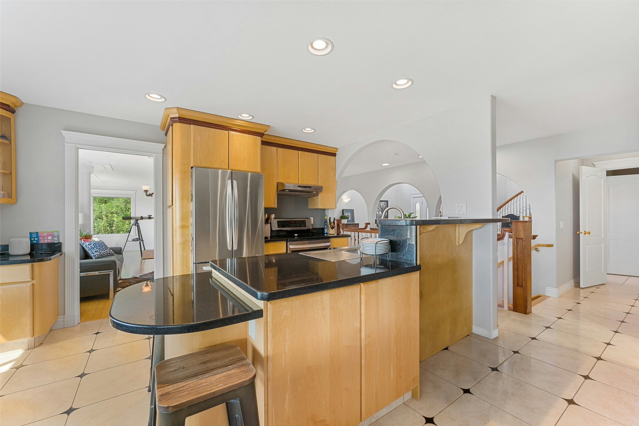 3380 Neid Road, Kelowna, BC, V1W 4H5 - 20
