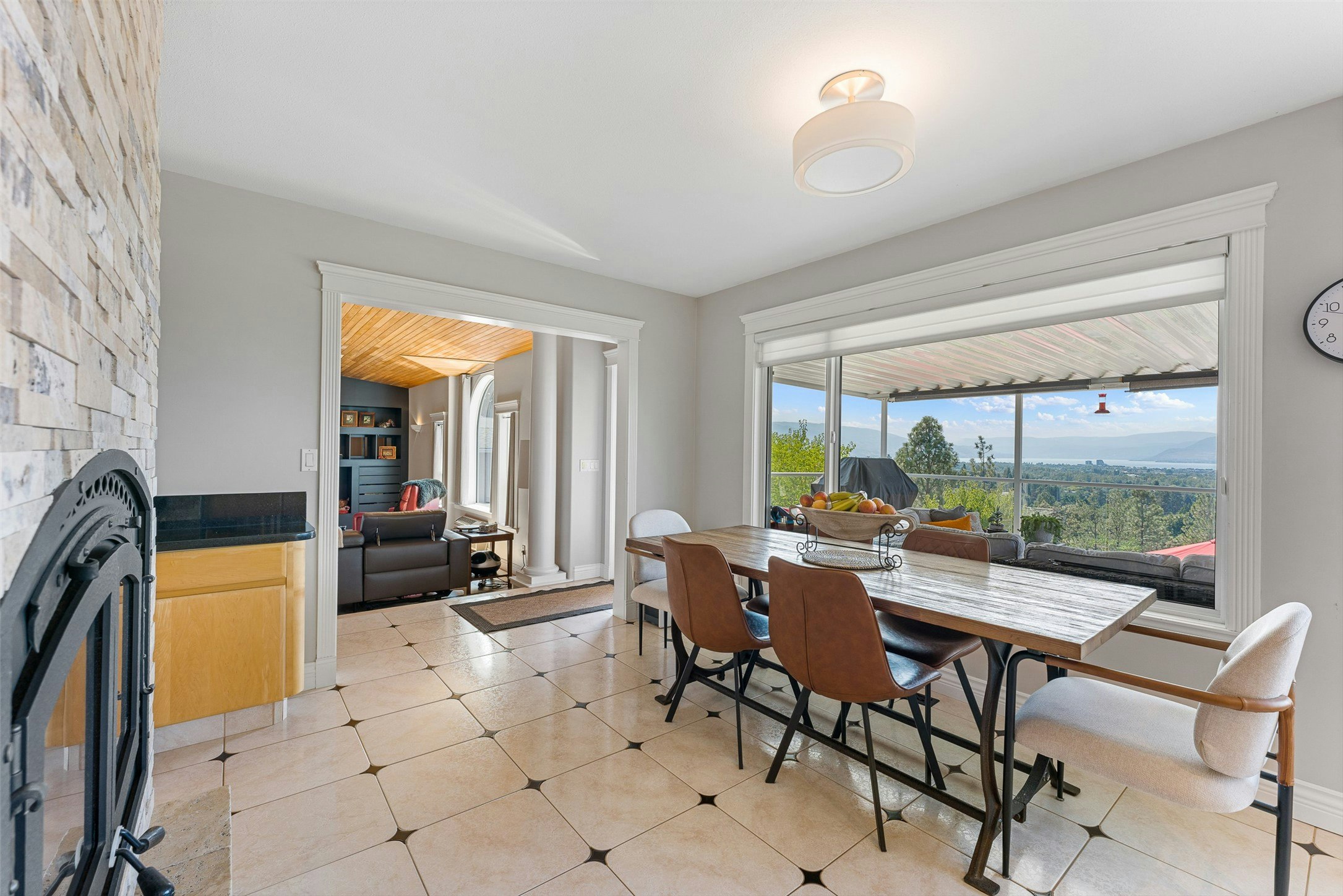 3380 Neid Road, Kelowna, BC, V1W 4H5 - 23
