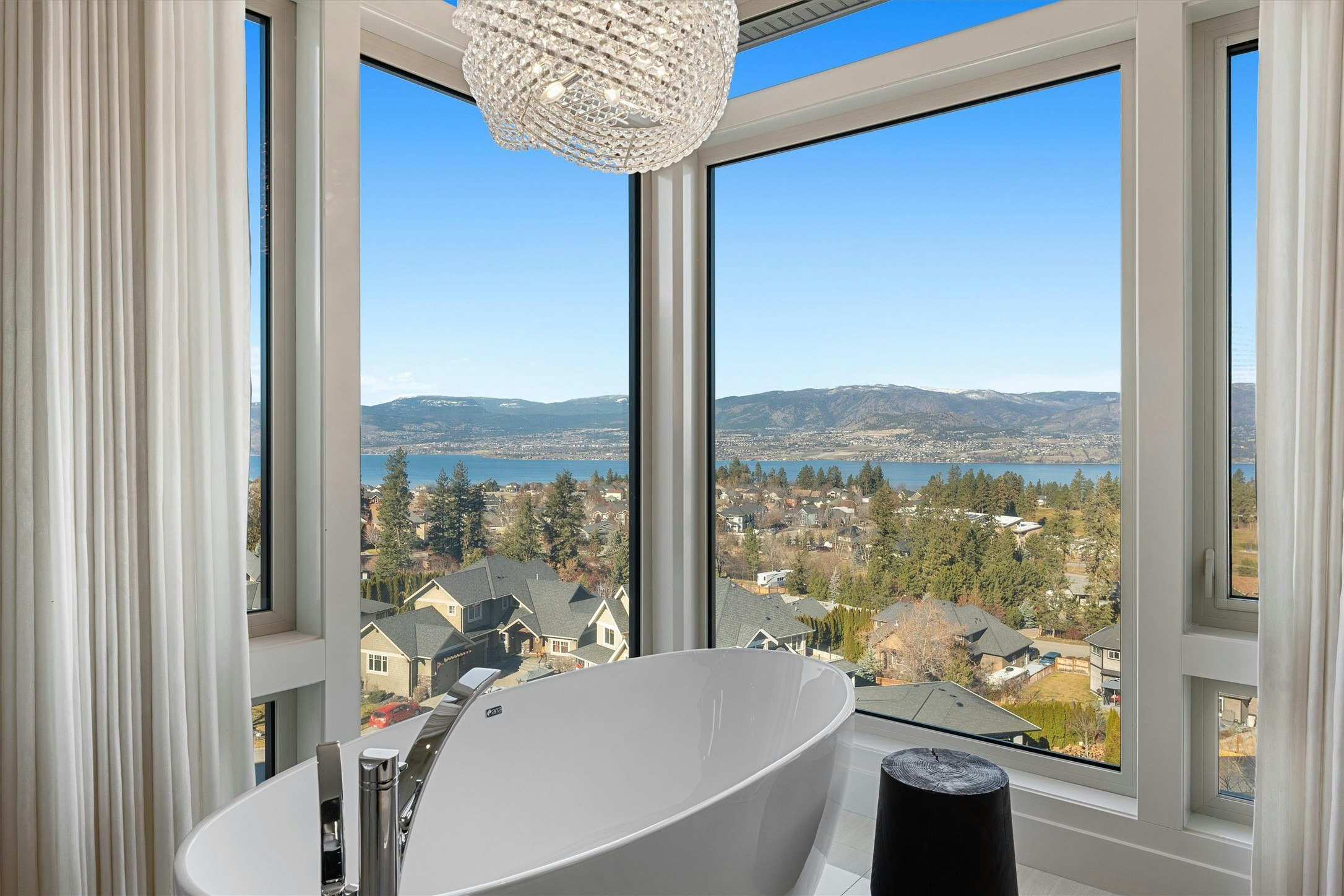 451 Swan Drive, Kelowna, BC, V1W 5L9 - 45