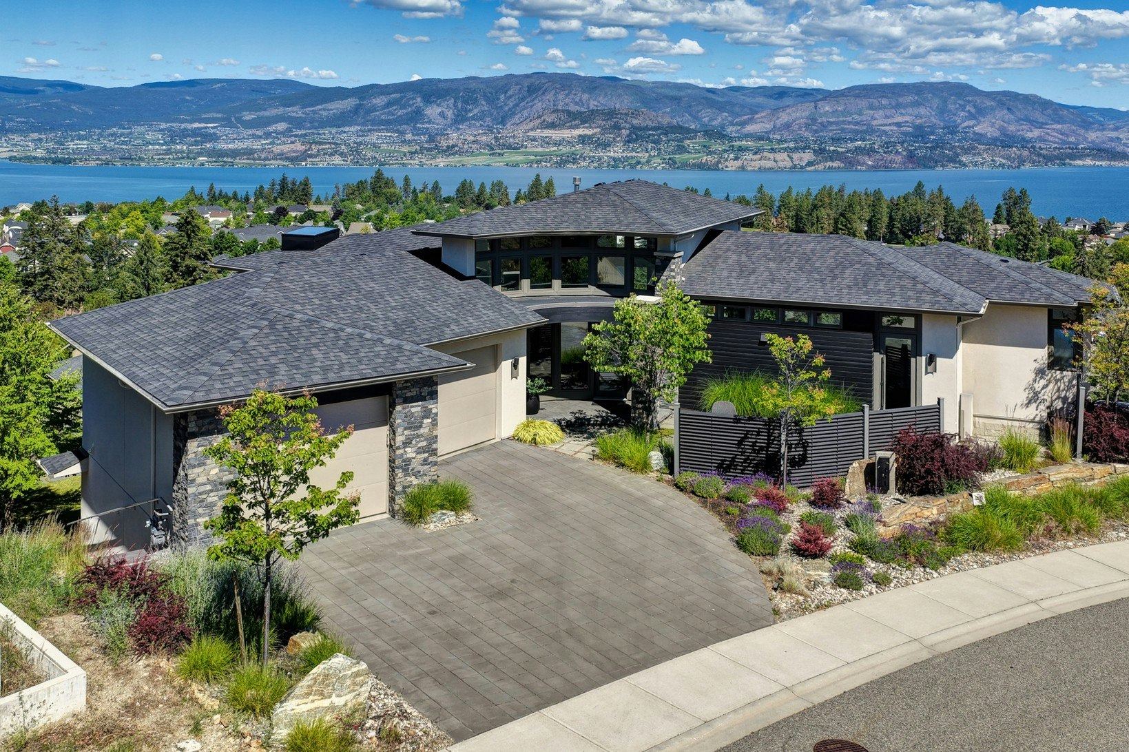 451 Swan Drive, Kelowna, BC, V1W 5L9 - 70