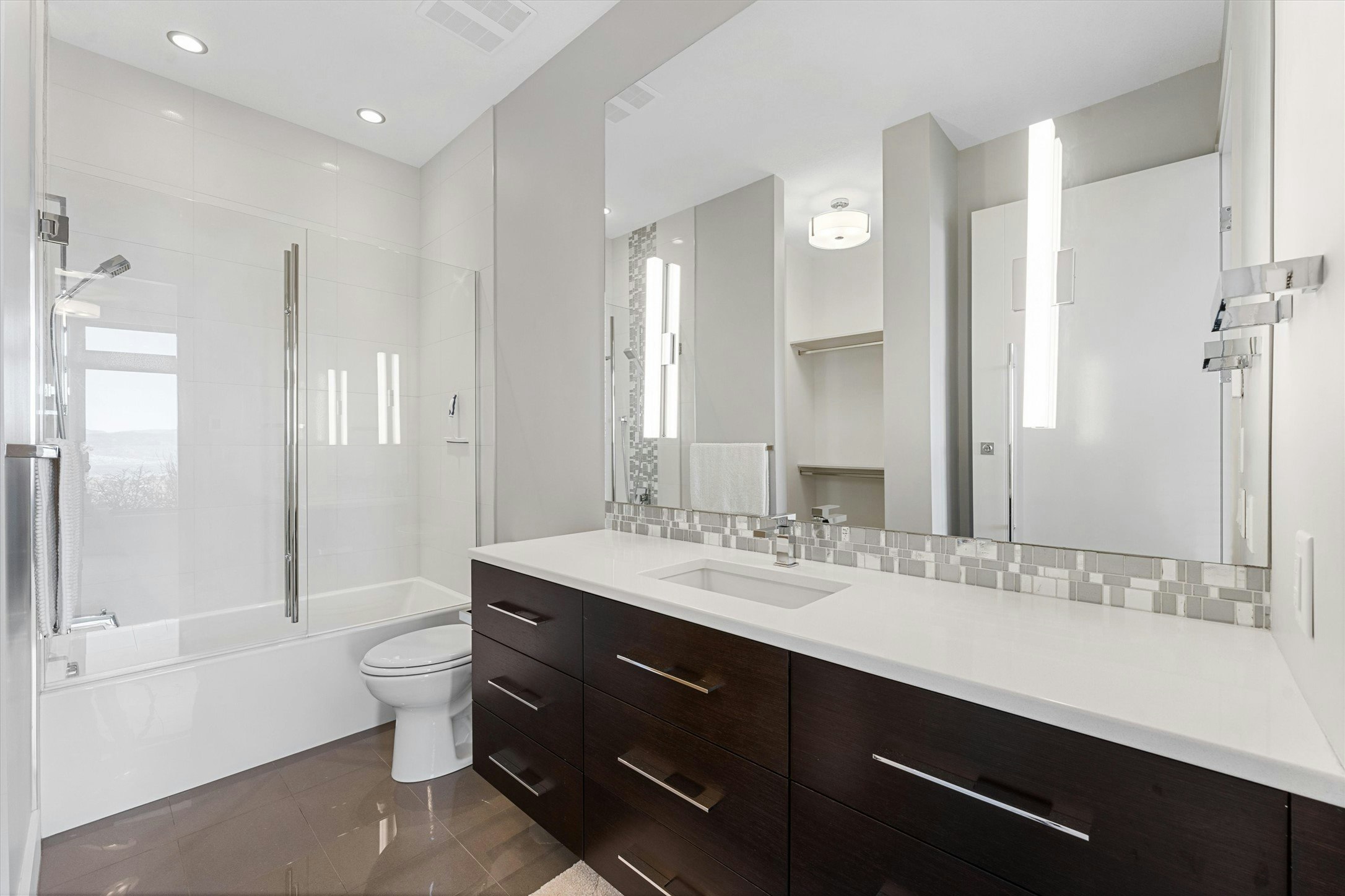 451 Swan Drive, Kelowna, BC, V1W 5L9 - 63