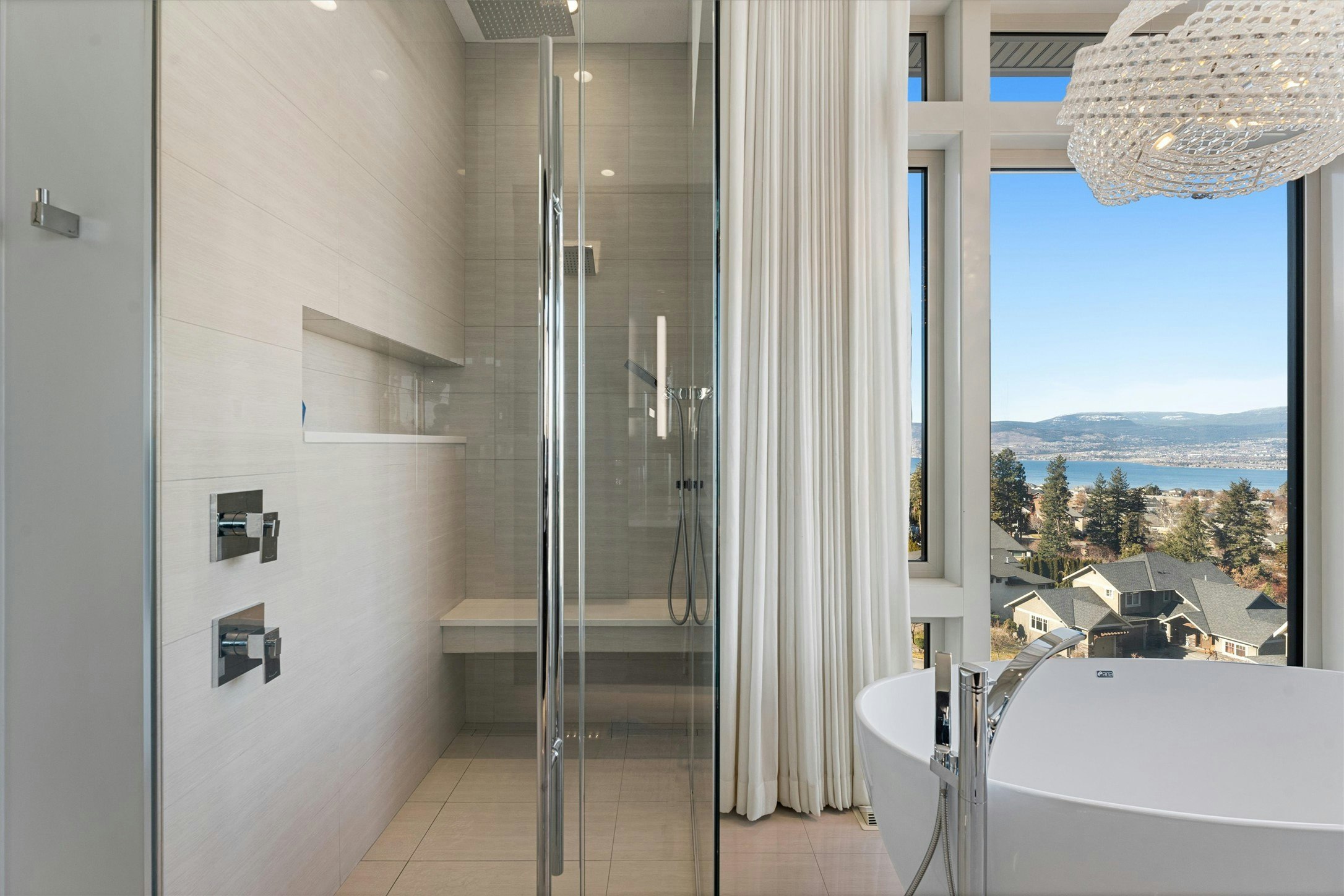 451 Swan Drive, Kelowna, BC, V1W 5L9 - 46