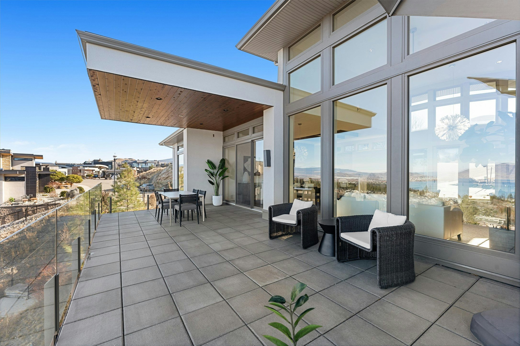 451 Swan Drive, Kelowna, BC, V1W 5L9 - 23