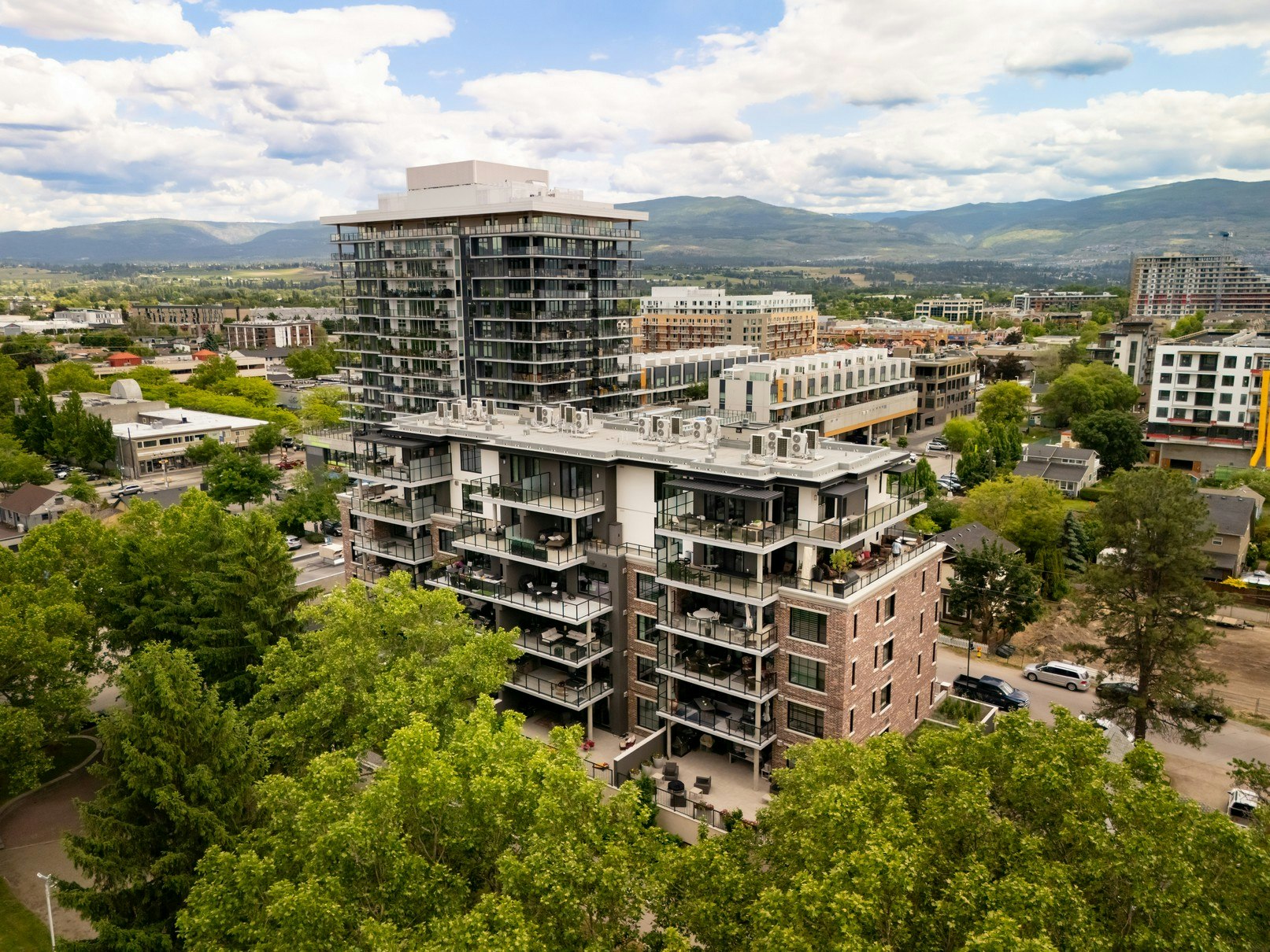 601-460 Groves Avenue, Kelowna, BC, V1Y 4Y5 - 5
