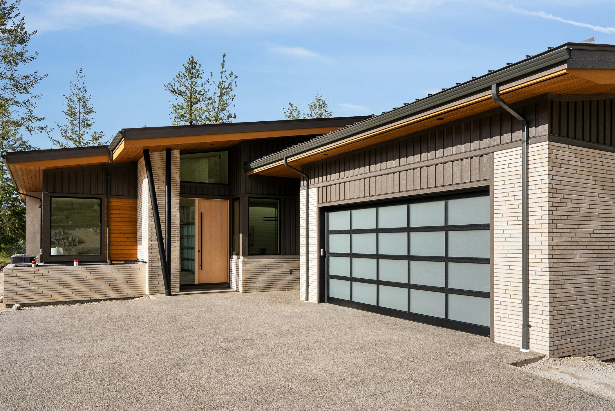818 Predator Ridge Drive, Vernon, BC, V1H 1G4