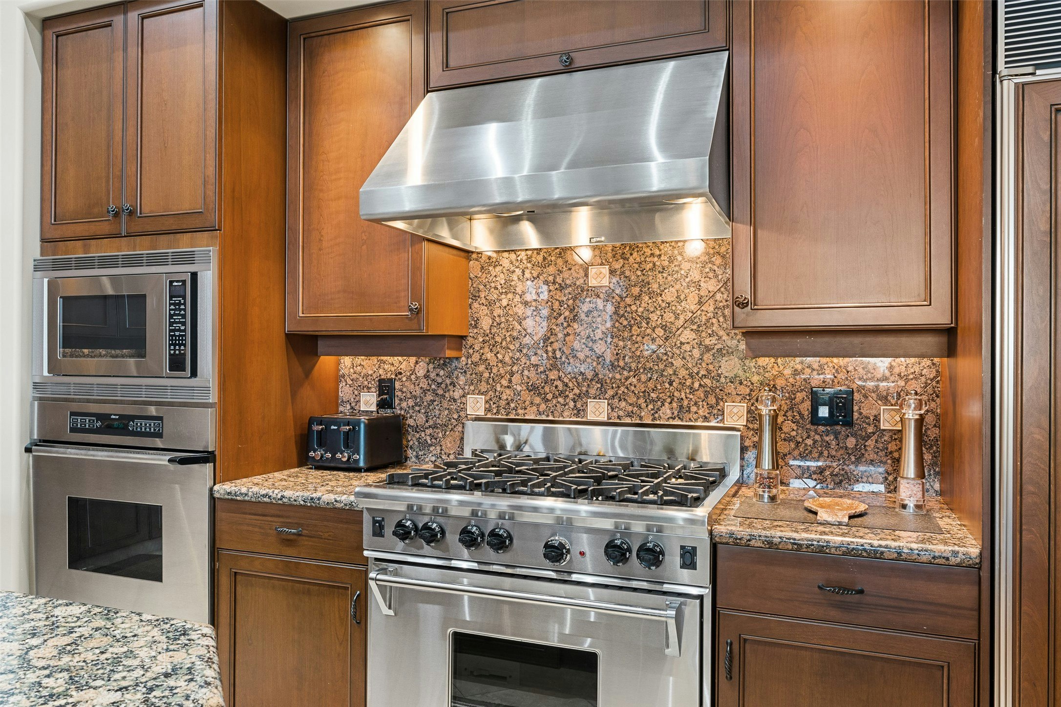 4244 Hobson Road, Kelowna, BC, V1W 1Y3 - 22