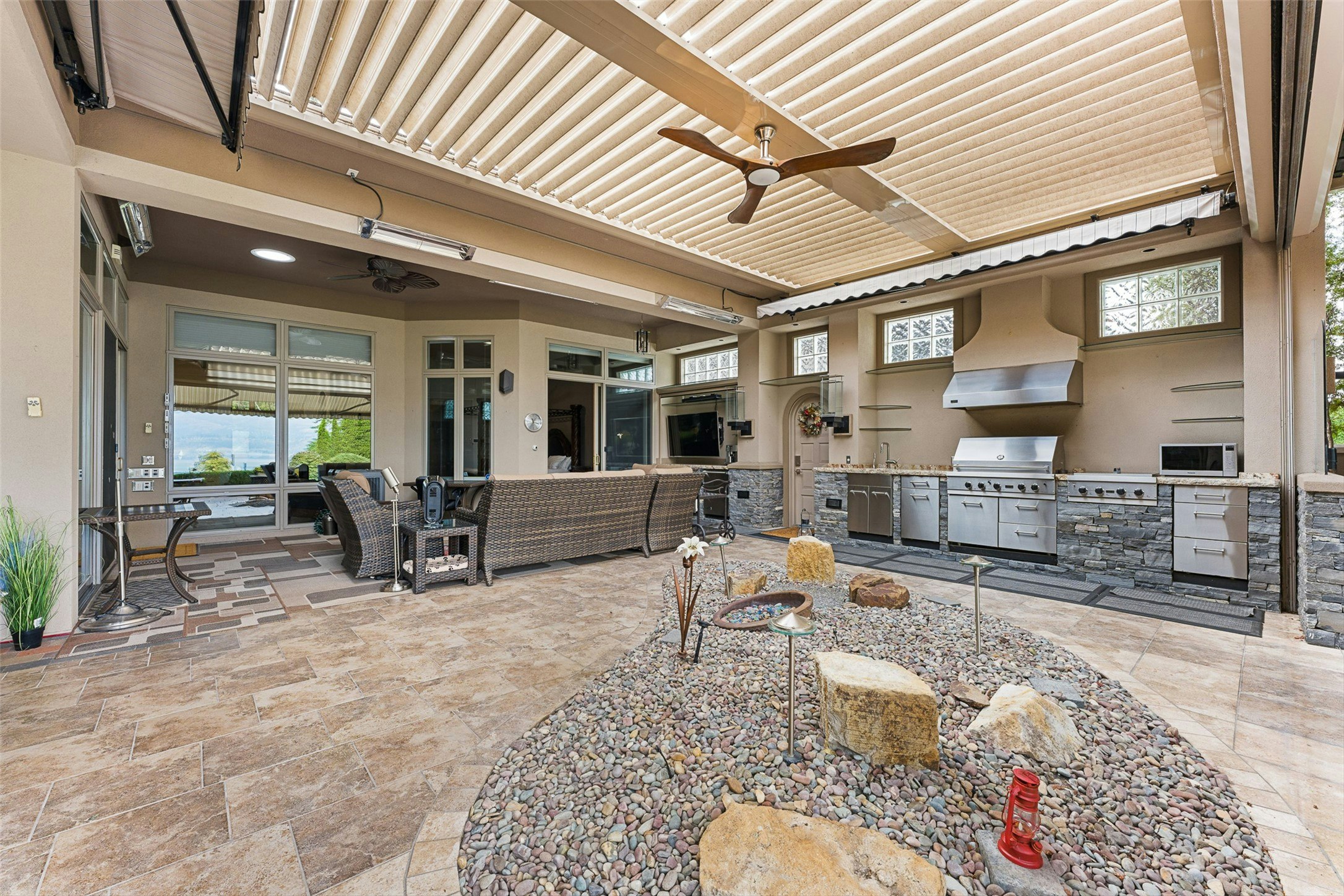 4244 Hobson Road, Kelowna, BC, V1W 1Y3 - 32