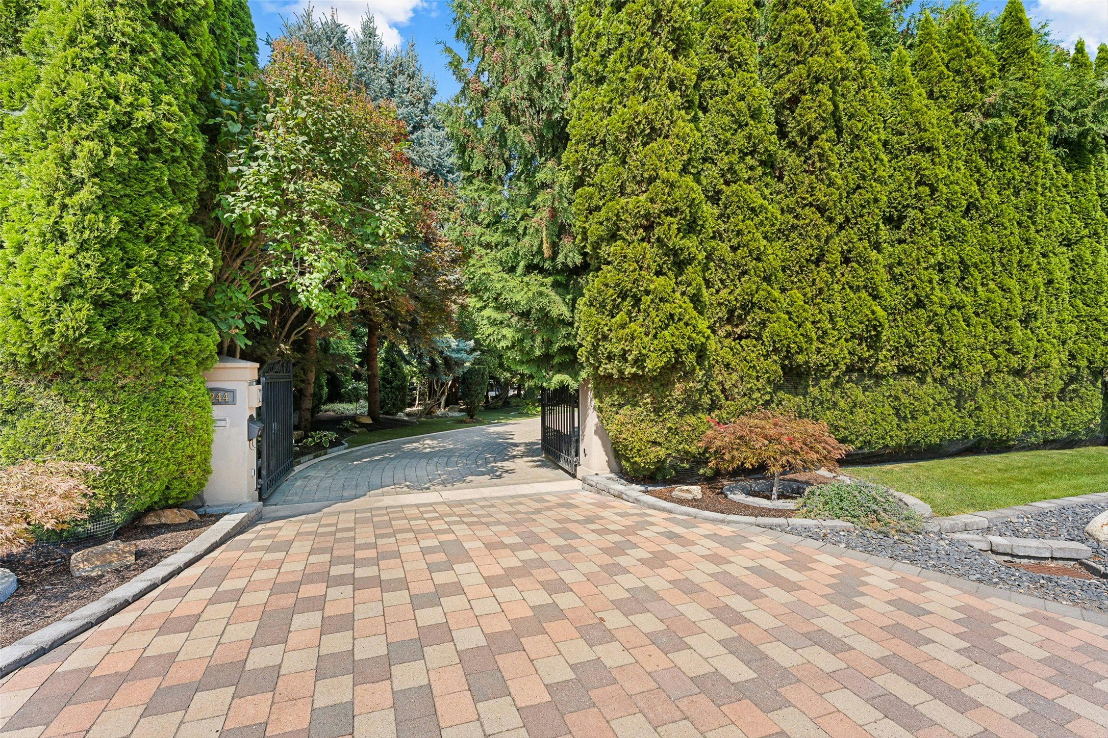 4244 Hobson Road, Kelowna, BC, V1W 1Y3 - 74