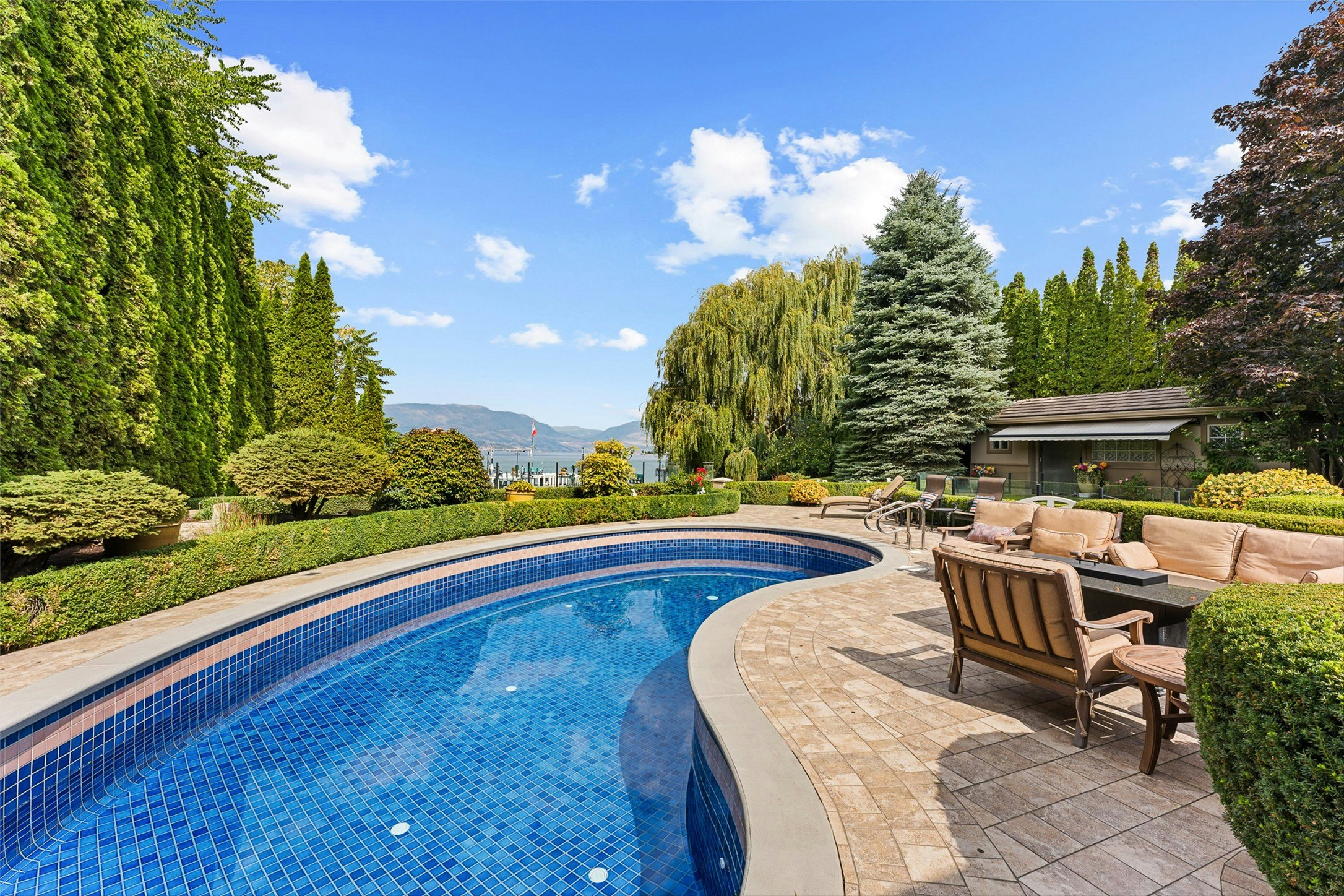 4244 Hobson Road, Kelowna, BC, V1W 1Y3 - 35
