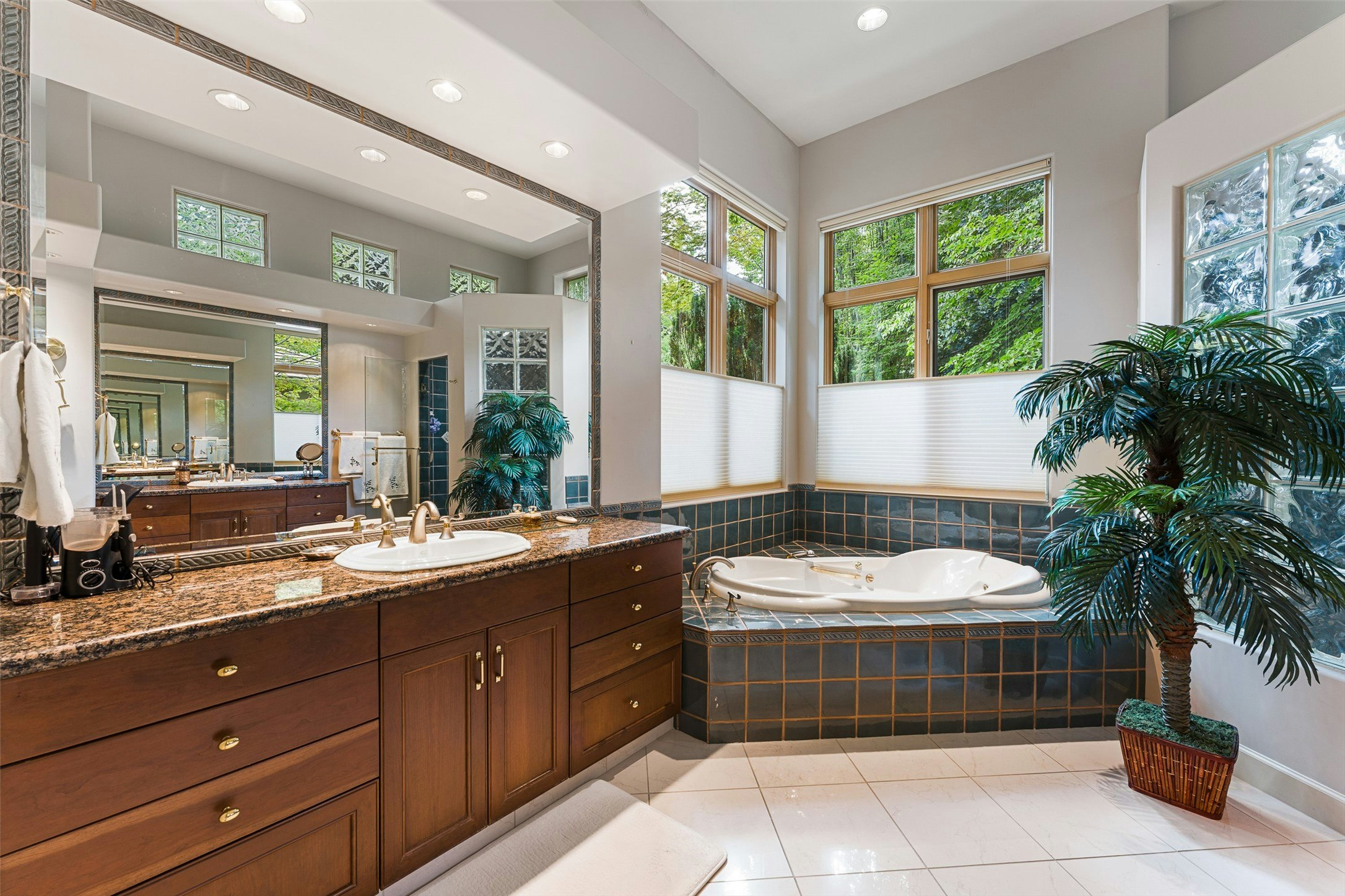 4244 Hobson Road, Kelowna, BC, V1W 1Y3 - 54
