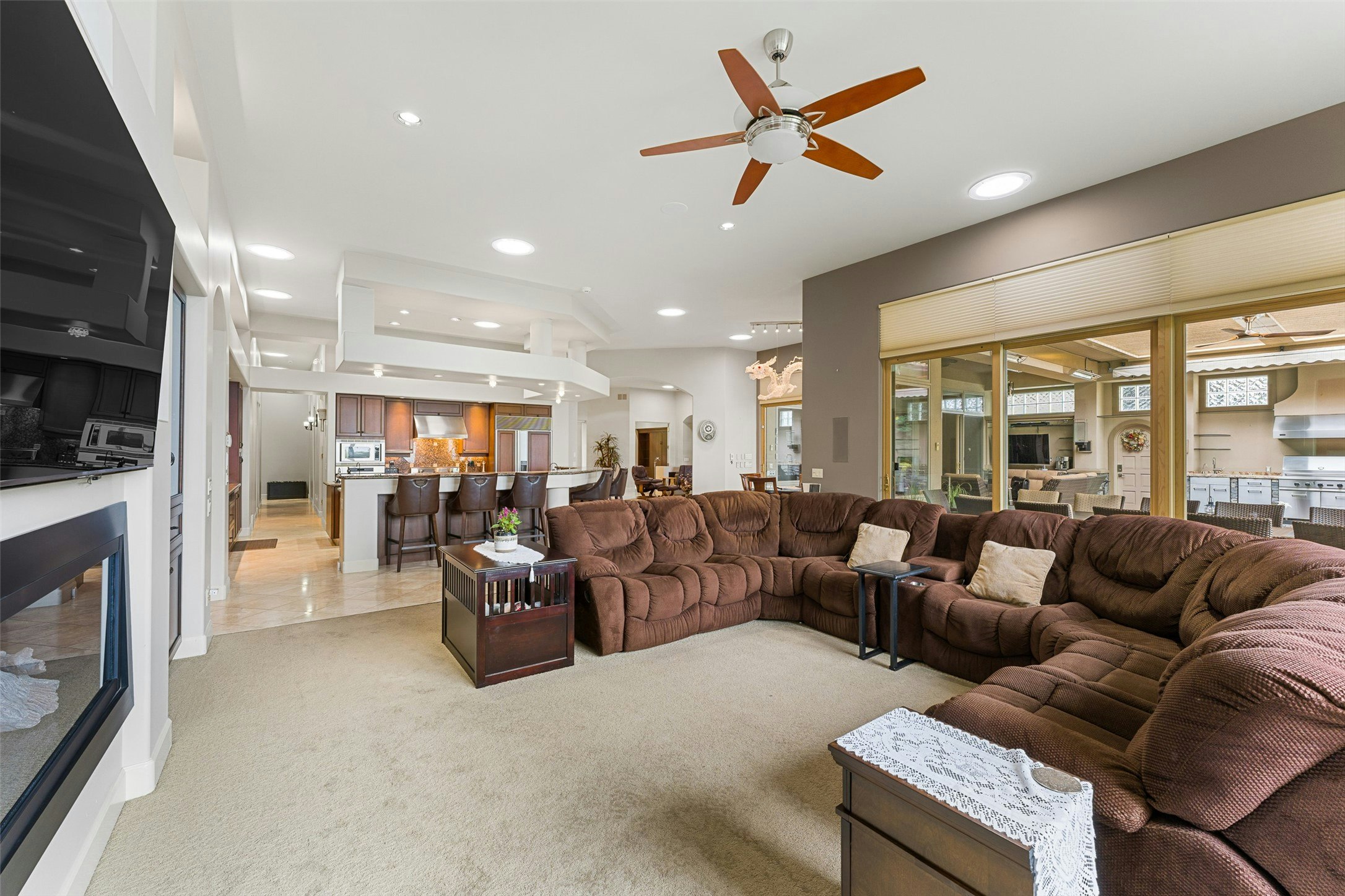 4244 Hobson Road, Kelowna, BC, V1W 1Y3 - 14