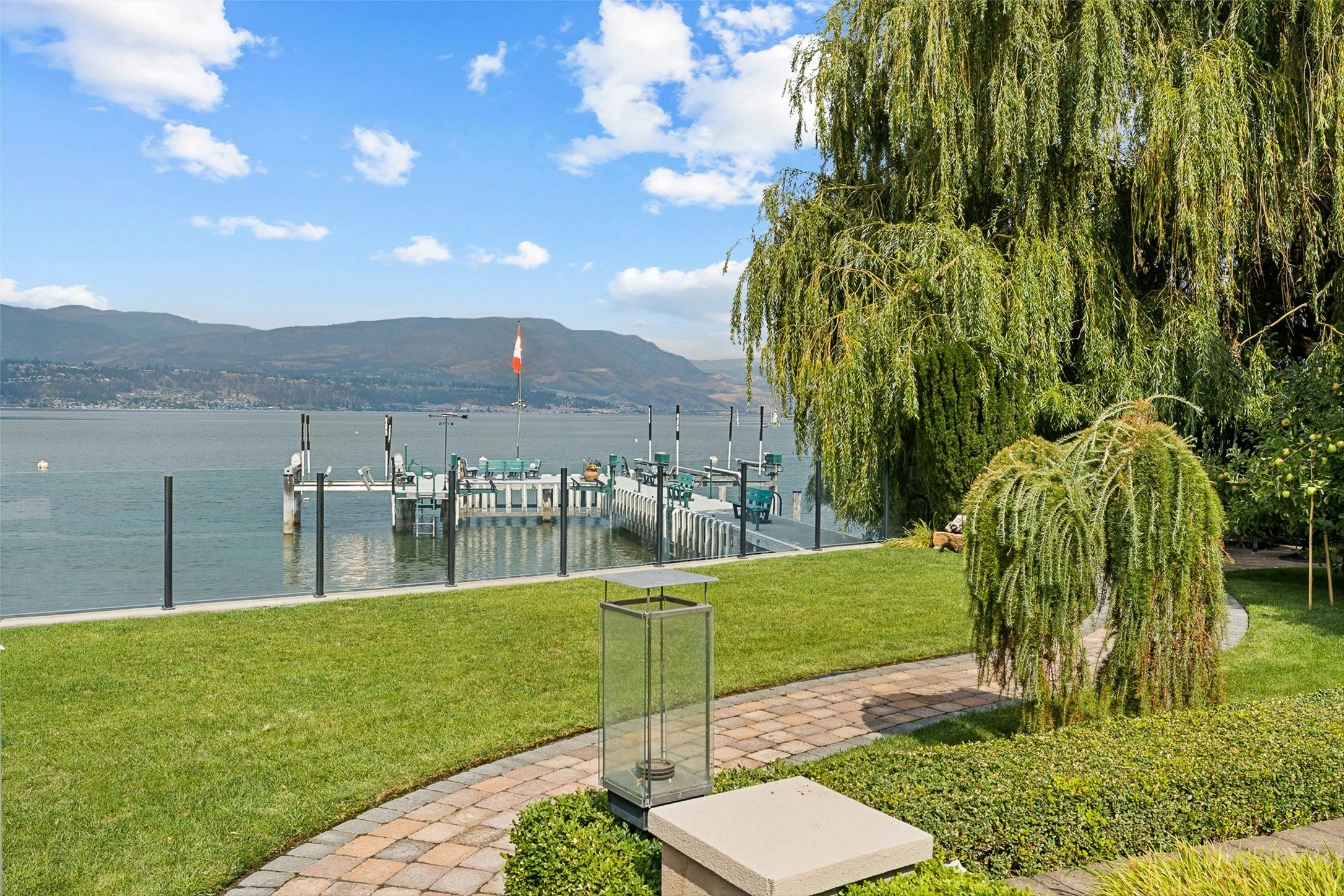 4244 Hobson Road, Kelowna, BC, V1W 1Y3 - 41