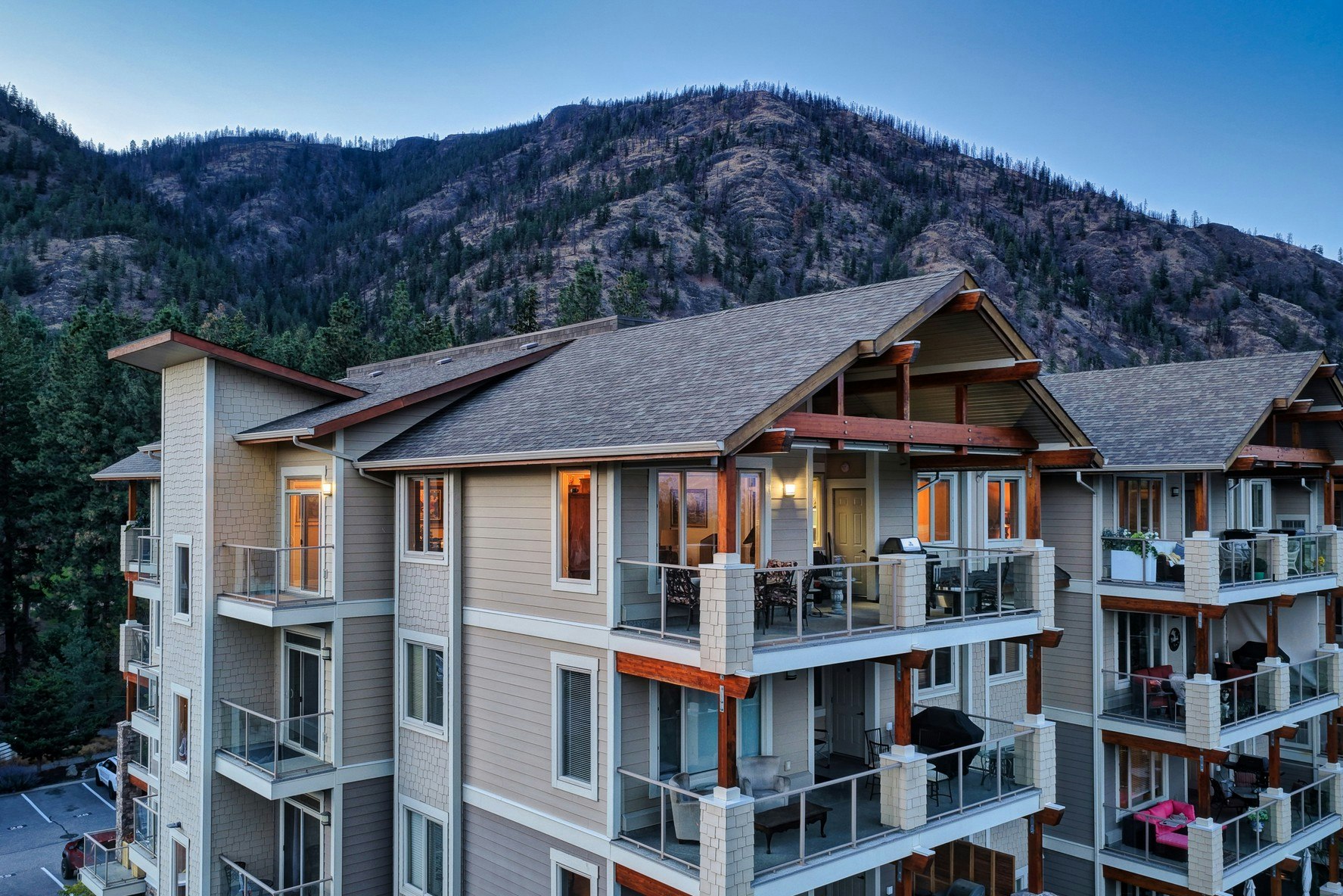 402-2470 Tuscany Drive, West Kelowna, BC, V4T 3G8 - 4
