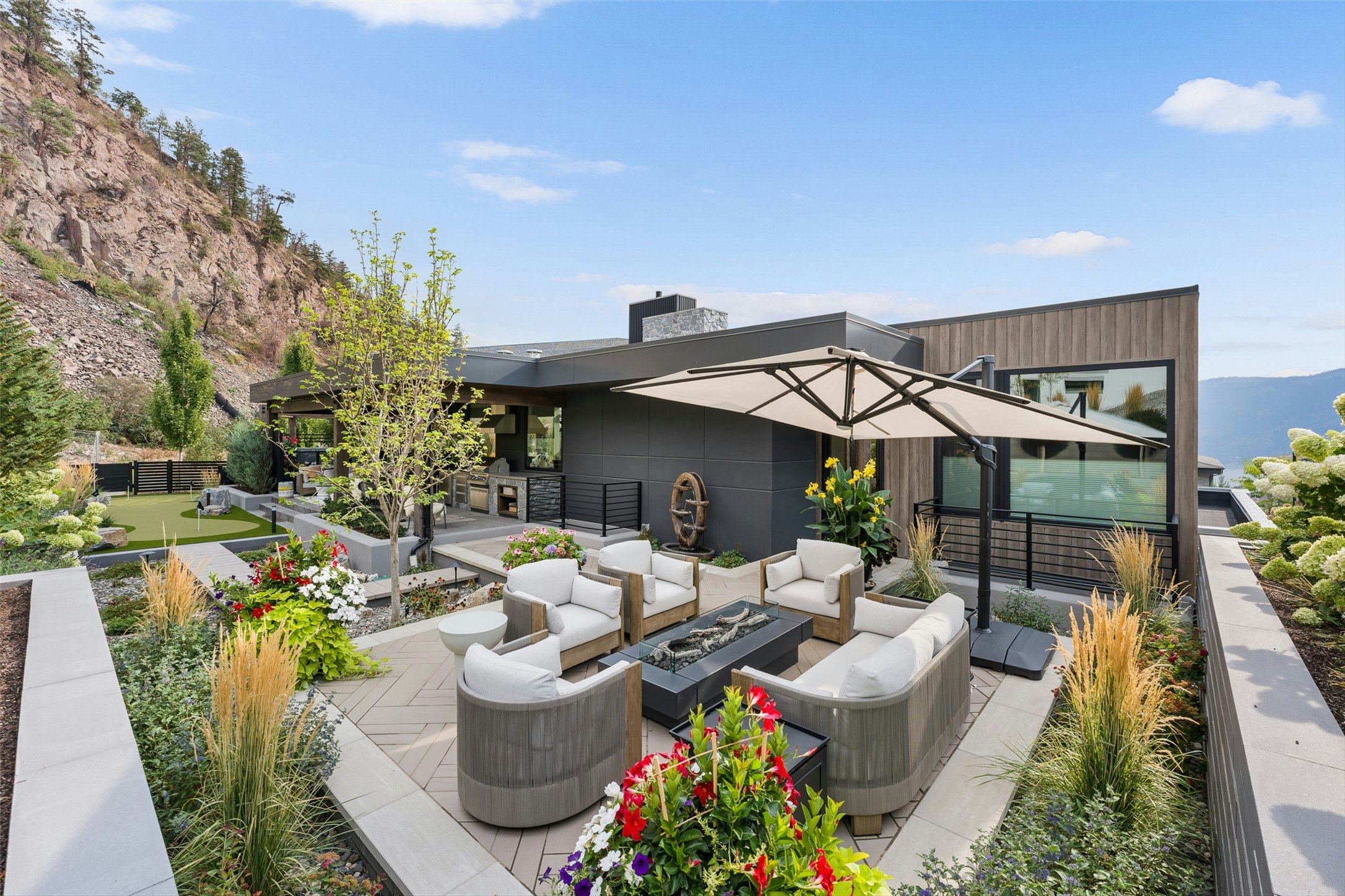 9857 Beacon Hill Drive, Lake Country, BC, V4V 0A9 - 58