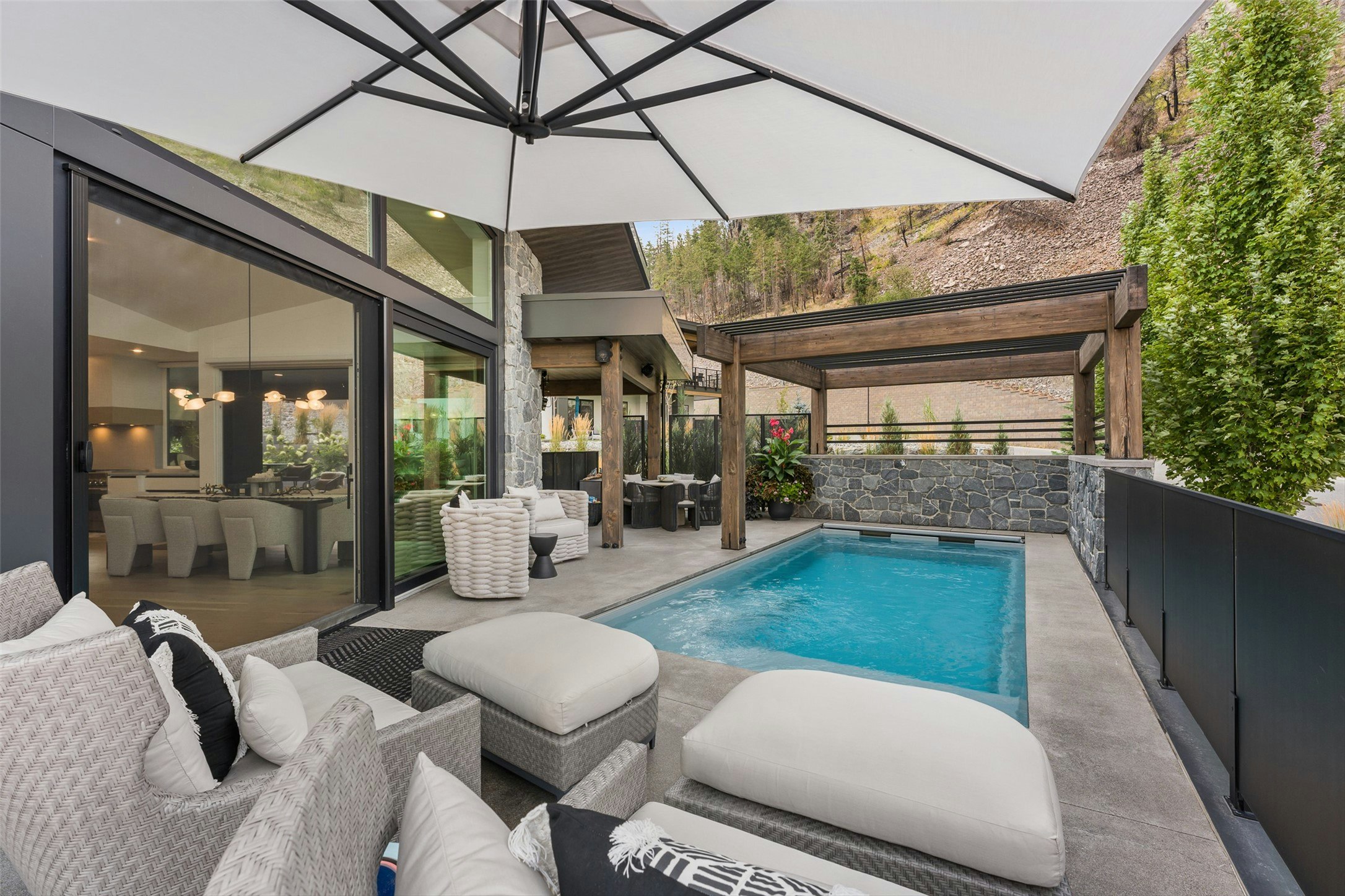 9857 Beacon Hill Drive - 4