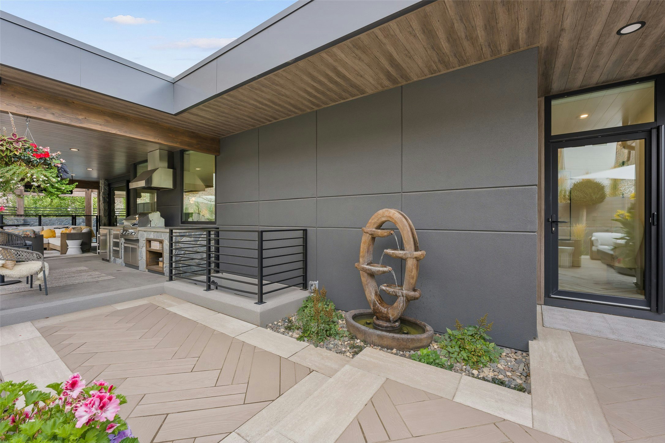 9857 Beacon Hill Drive, Lake Country, BC, V4V 0A9 - 60