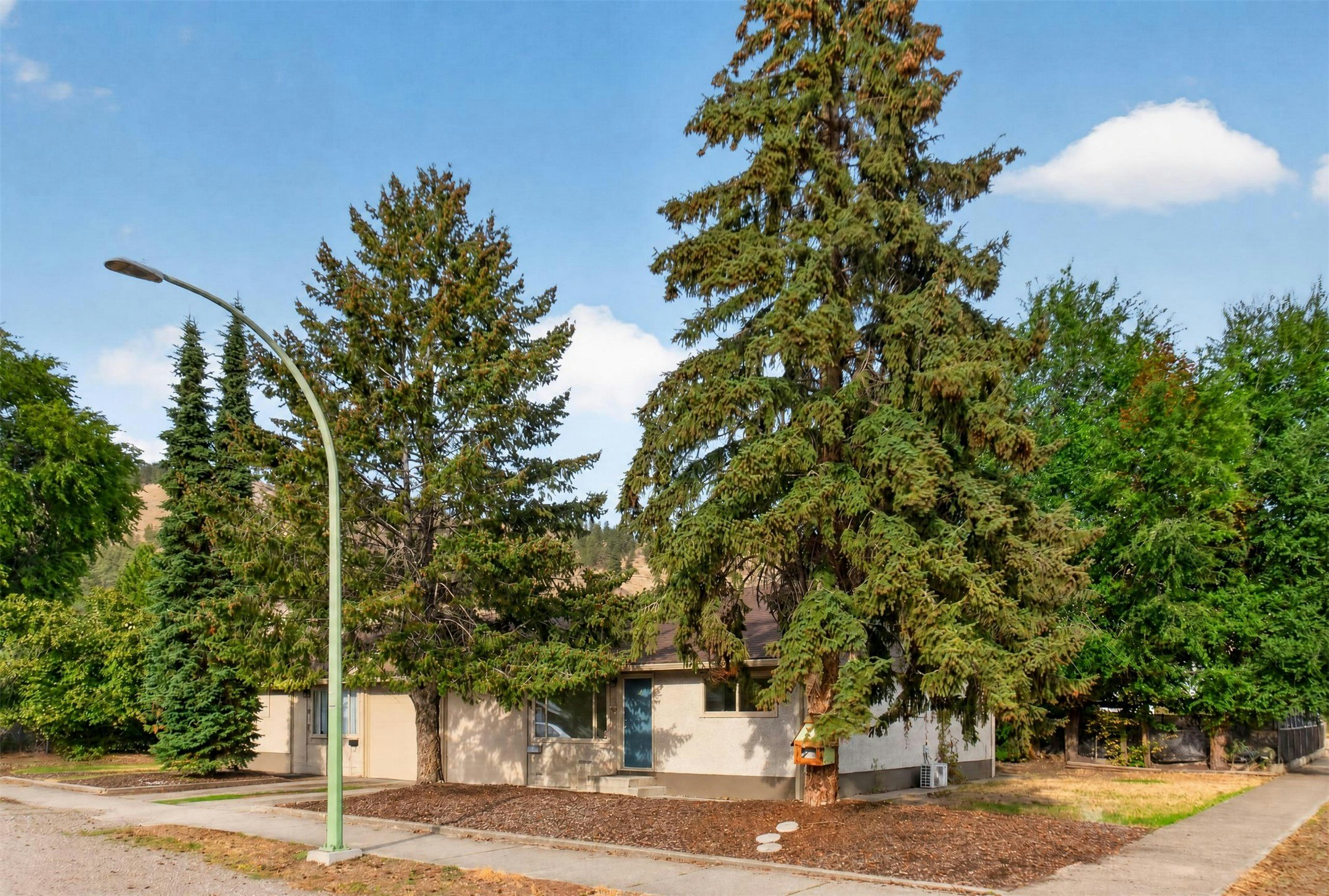 731/741 Kingsway, Kelowna, BC, V1Y 2C1 - 39