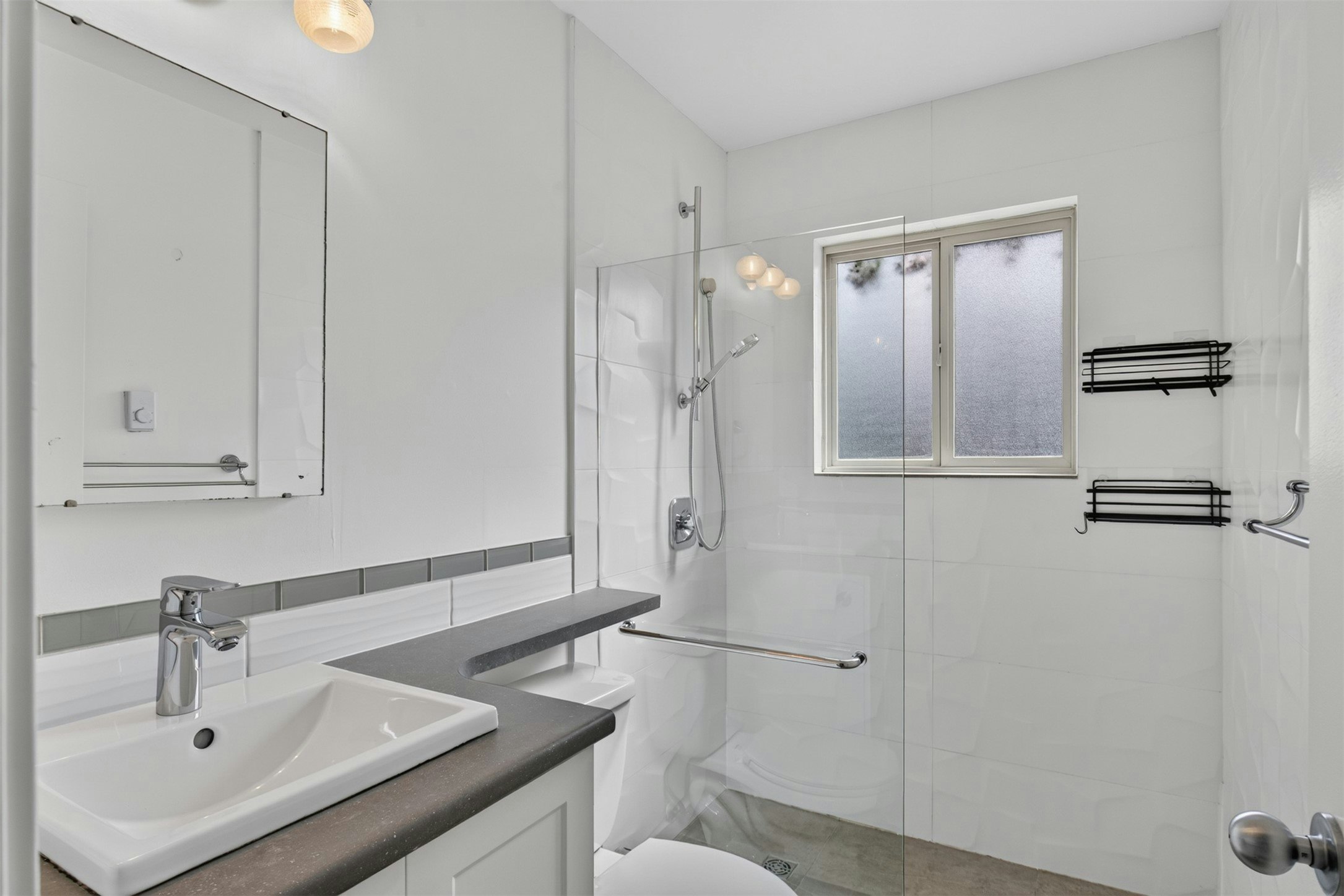 731/741 Kingsway, Kelowna, BC, V1Y 2C1 - 30