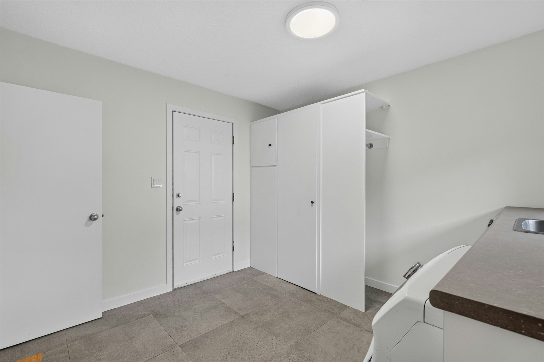 731/741 Kingsway, Kelowna, BC, V1Y 2C1 - 33