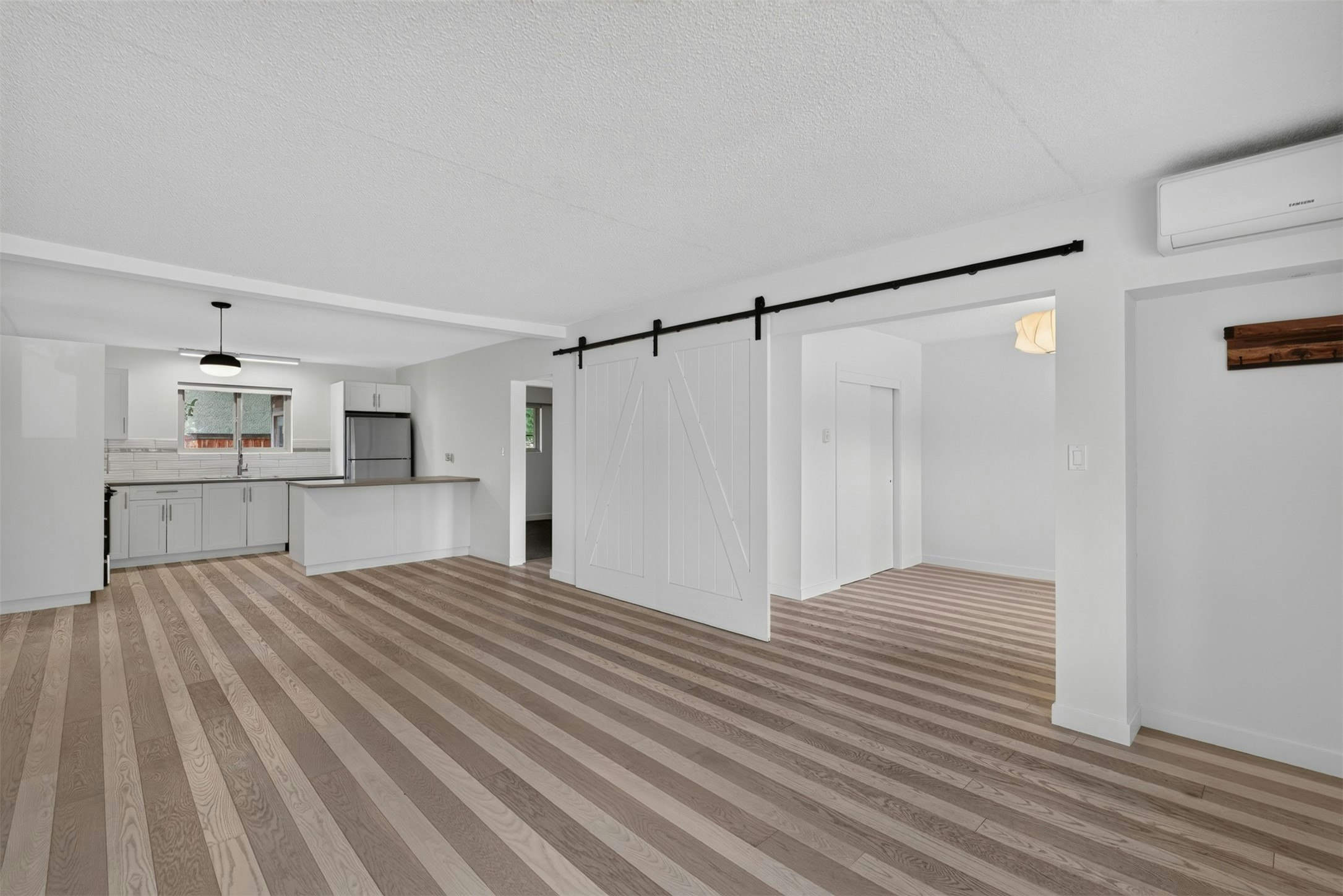 731/741 Kingsway, Kelowna, BC, V1Y 2C1 - 23