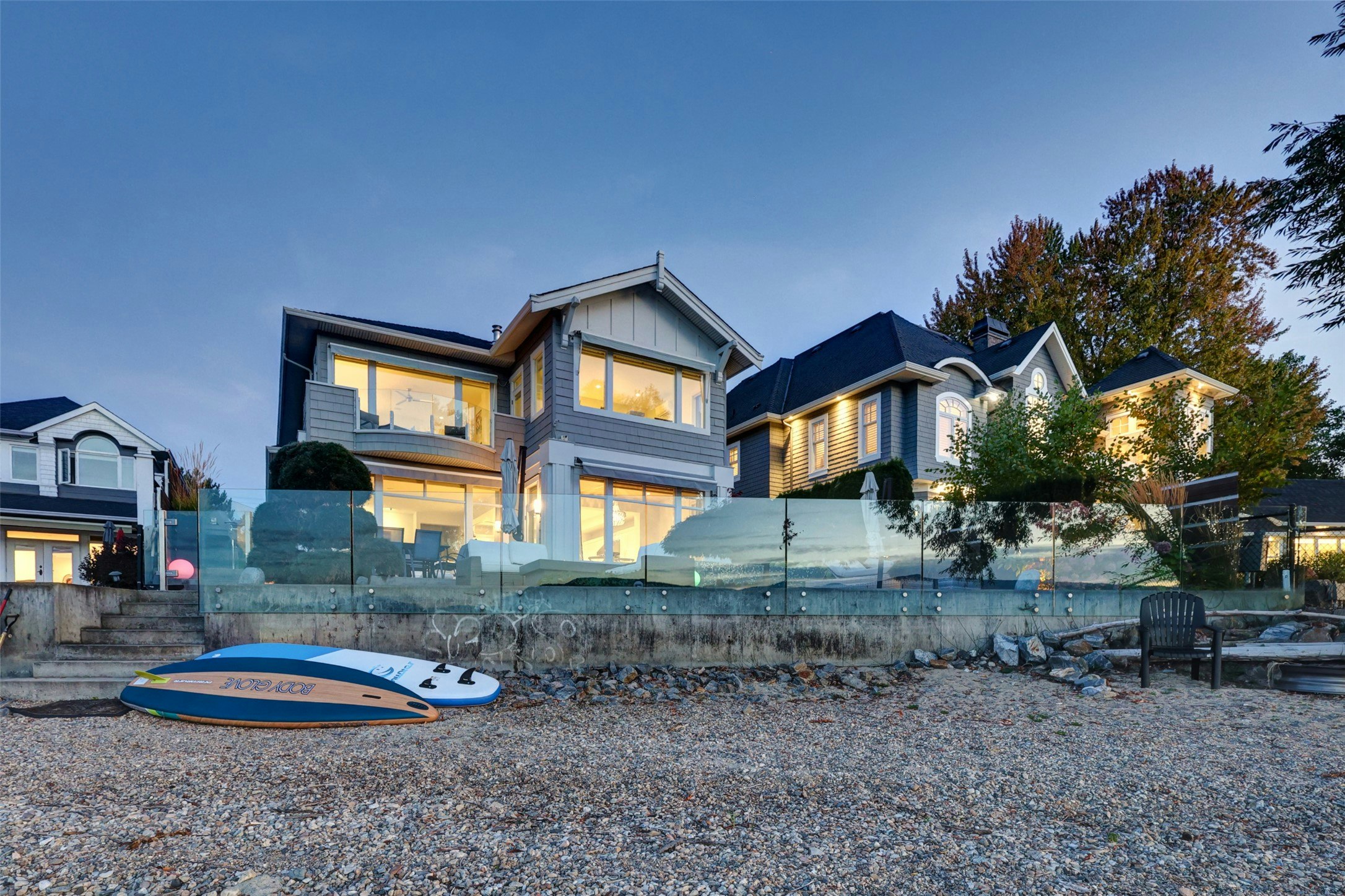 6-4190 Lakeshore Road, Kelowna, BC, V1W 1V9 - 4