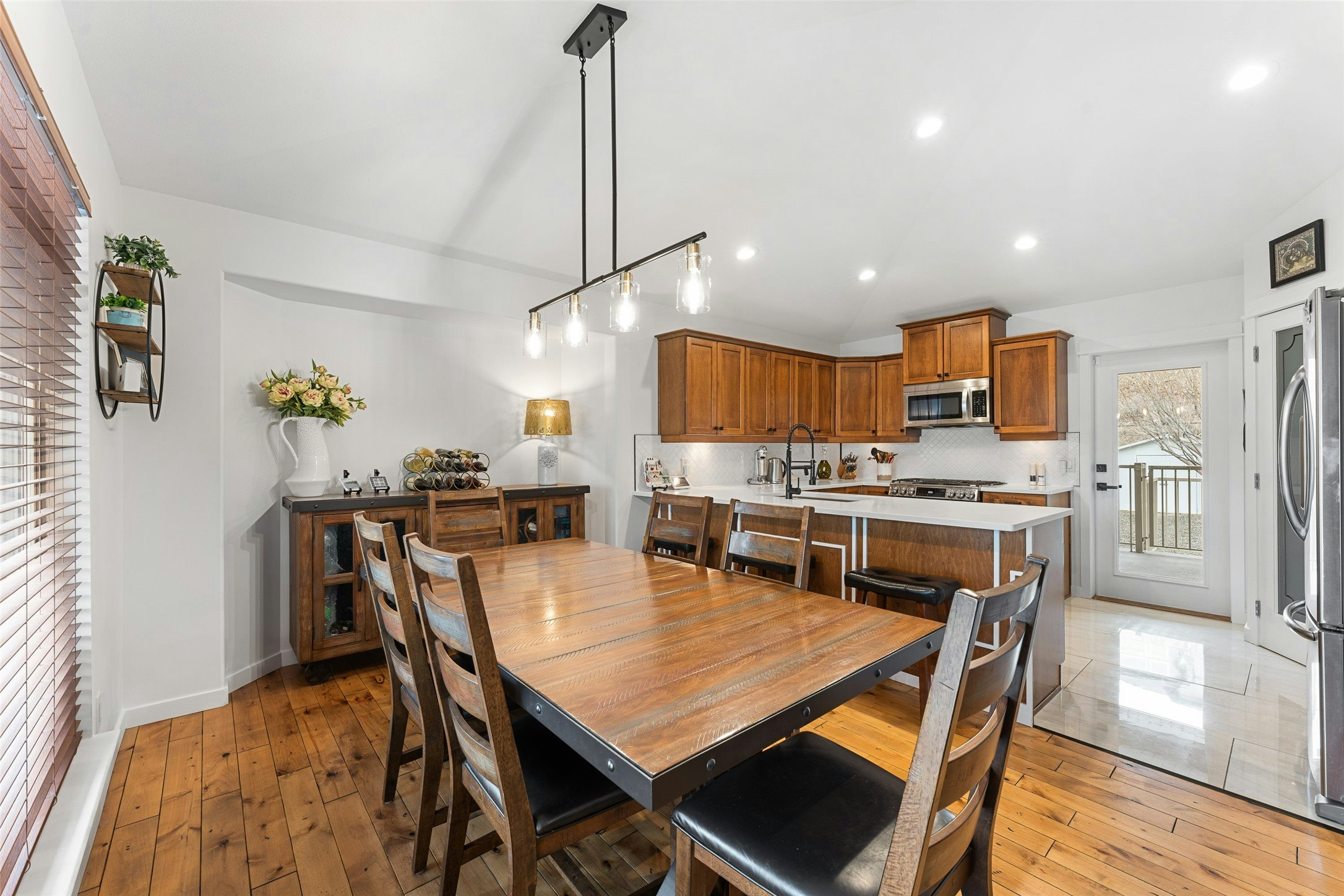 2488 Ironridge Road, West Kelowna, BC, V4T 2Y4 - 16