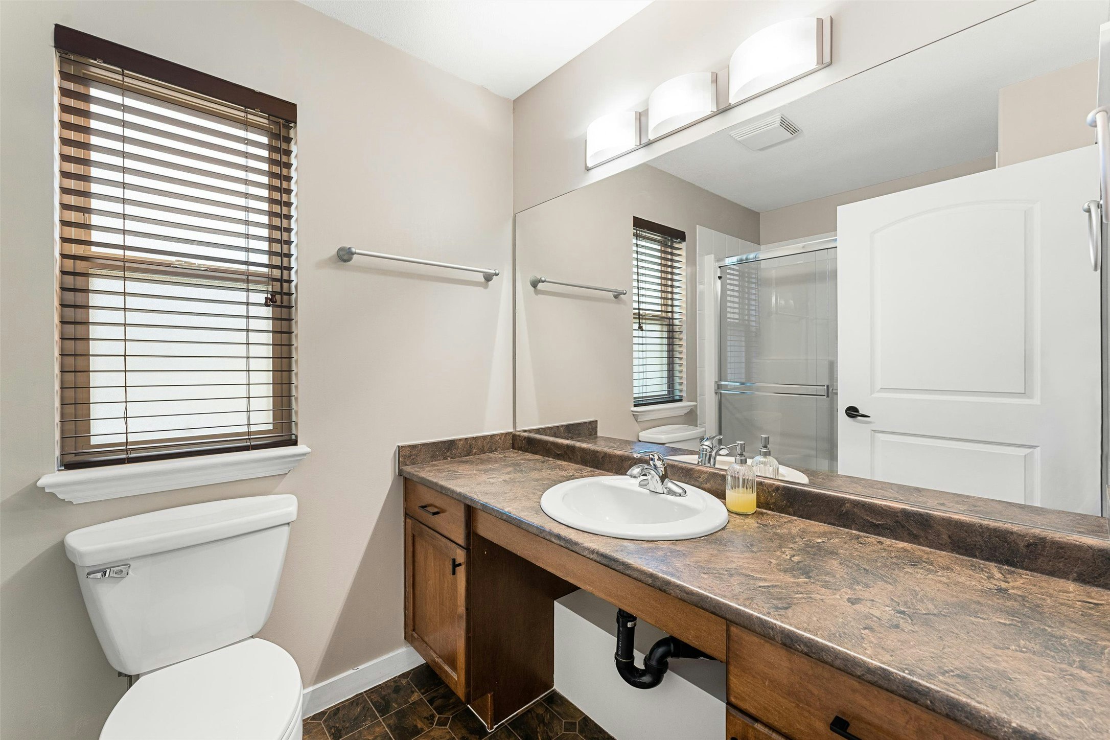 2488 Ironridge Road, West Kelowna, BC, V4T 2Y4 - 33
