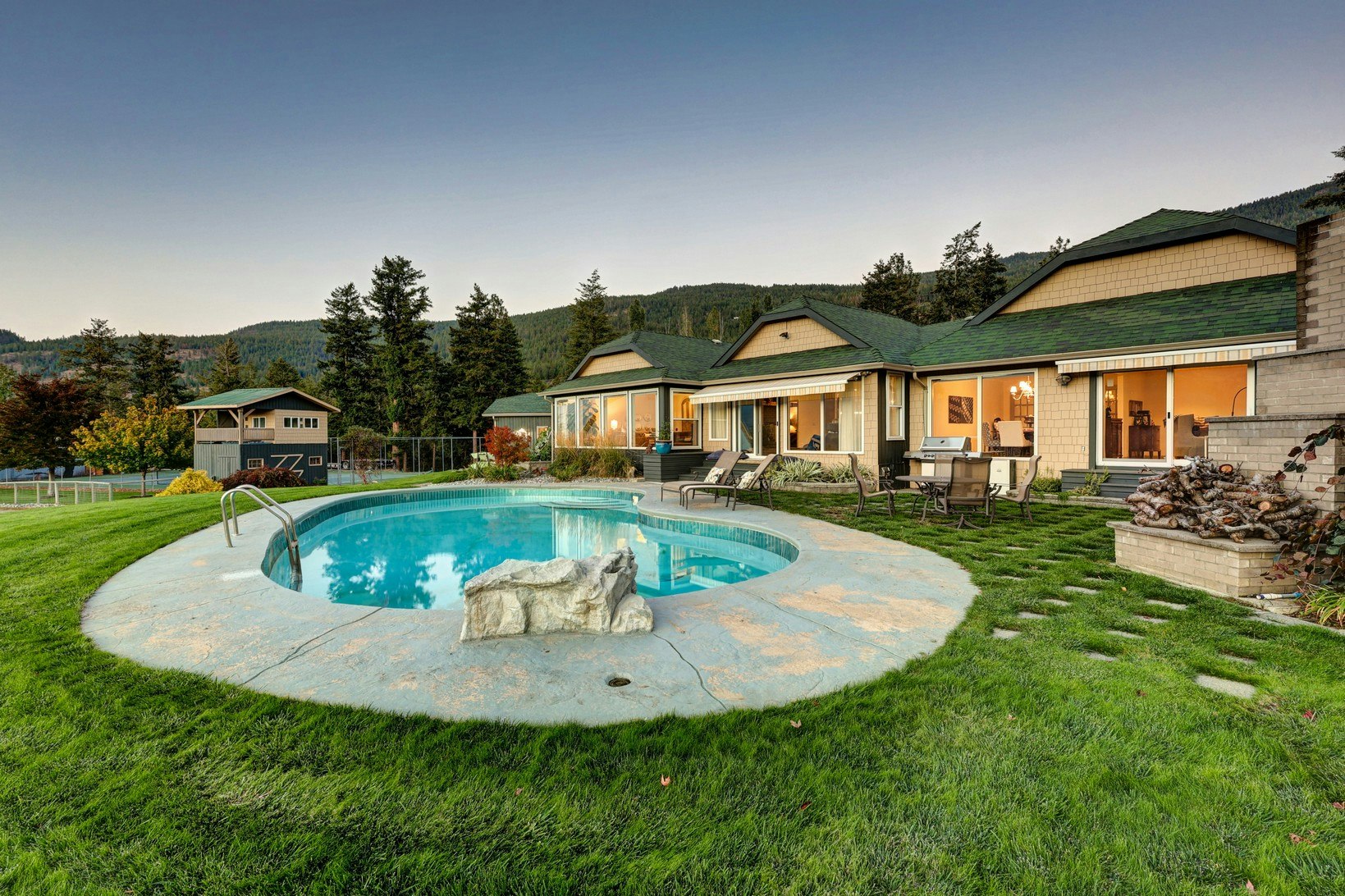 5350 Todd Road, Lake Country, BC, V4V 2C8 - 48