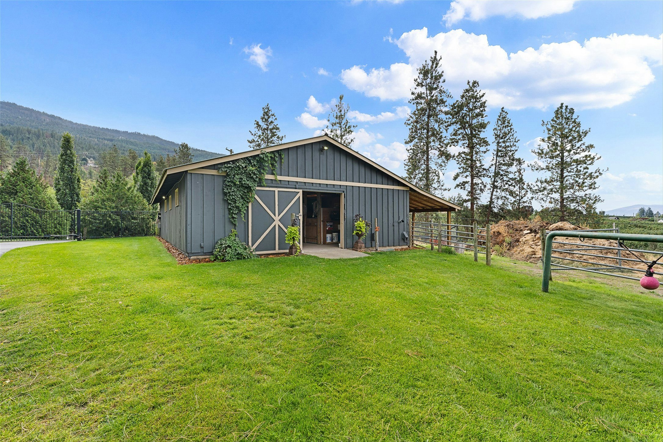5350 Todd Road, Lake Country, BC, V4V 2C8 - 59
