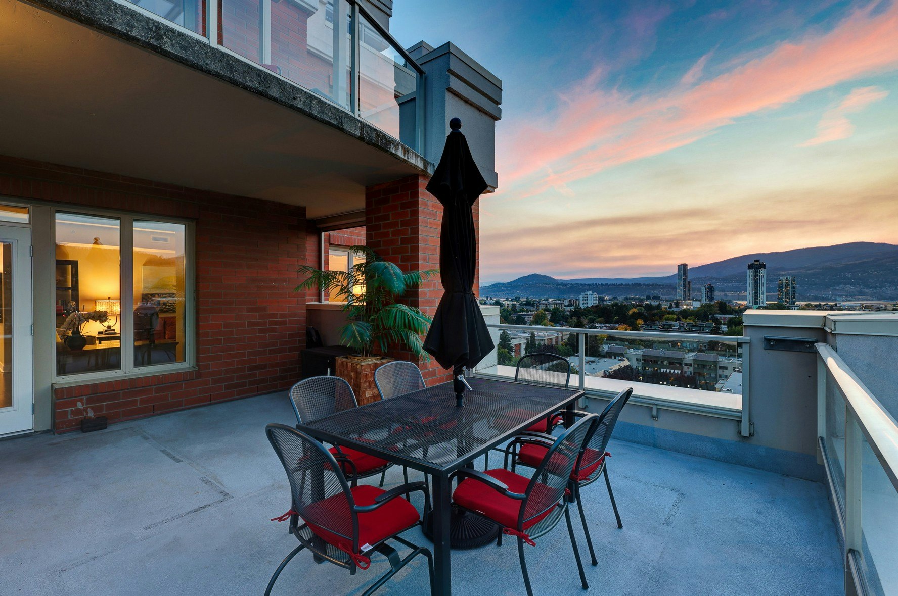 1101-1160 Bernard Avenue - 4