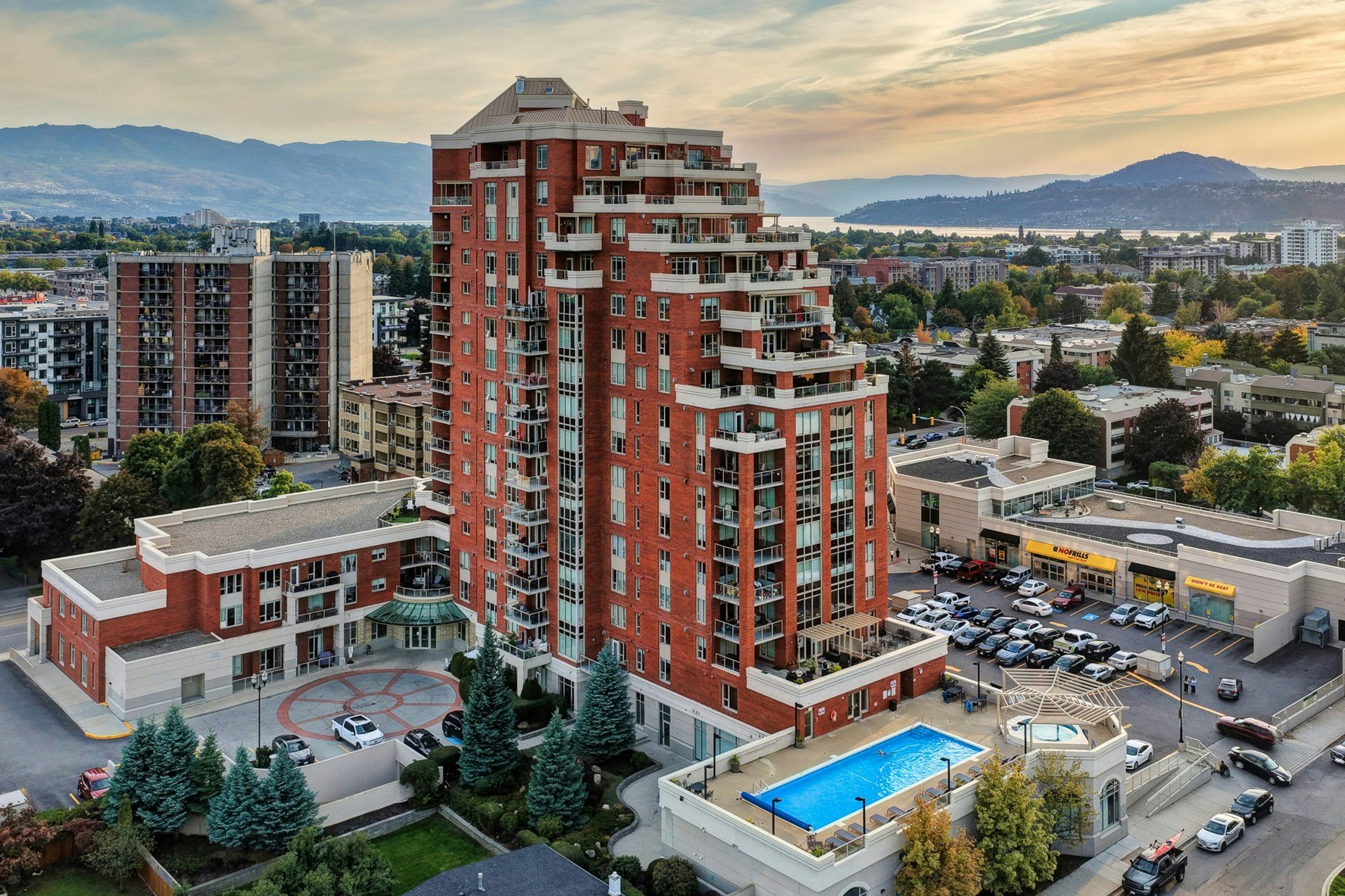1101-1160 Bernard Avenue - 5