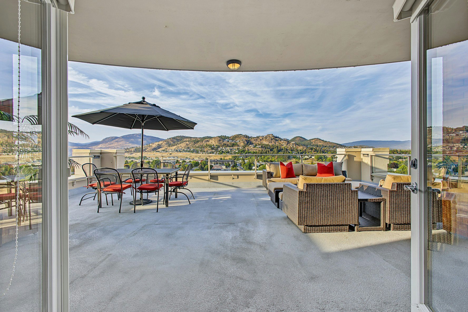 1101-1160 Bernard Avenue, Kelowna, BC, V1Y 6R2 - 32