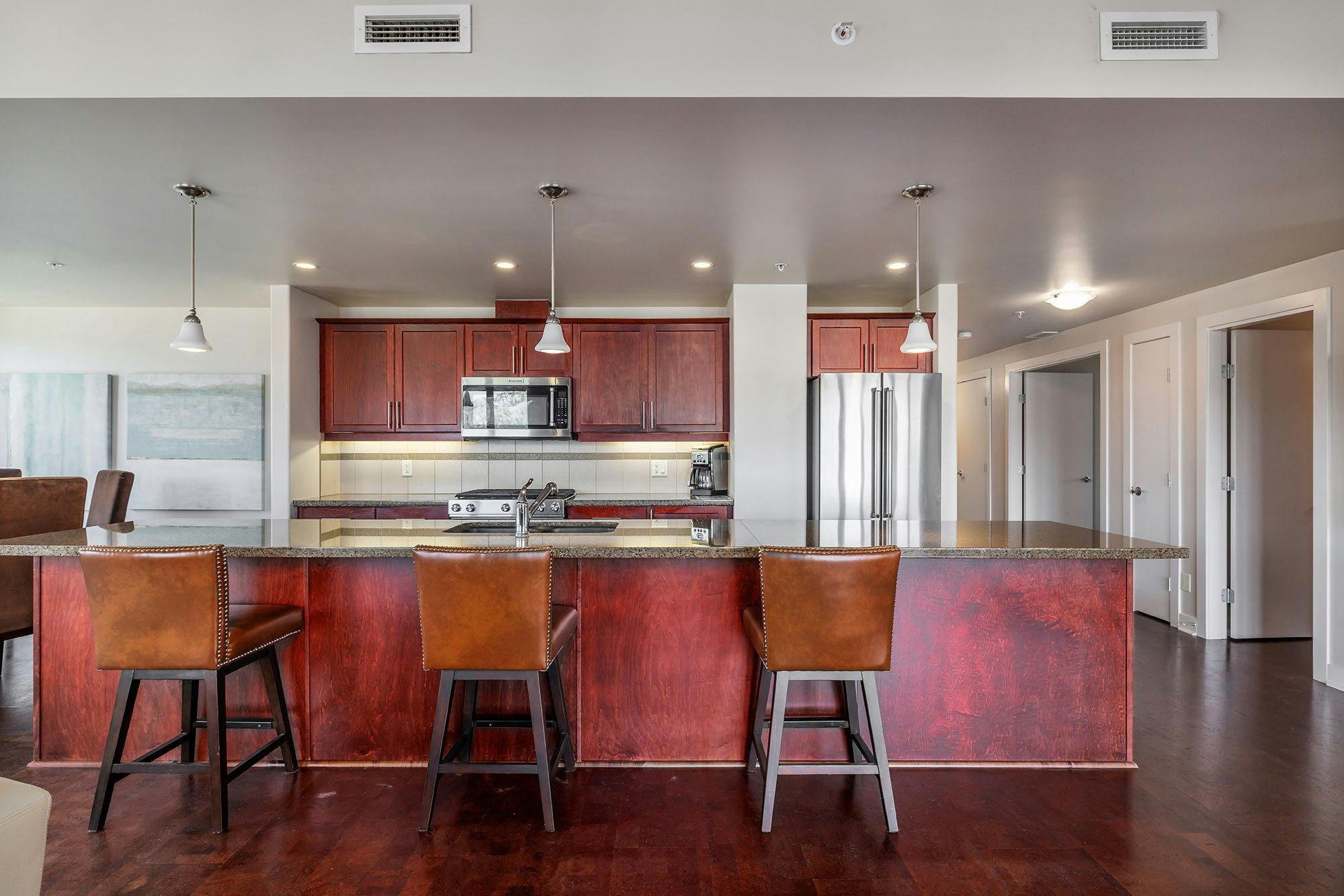 1101-1160 Bernard Avenue, Kelowna, BC, V1Y 6R2 - 18