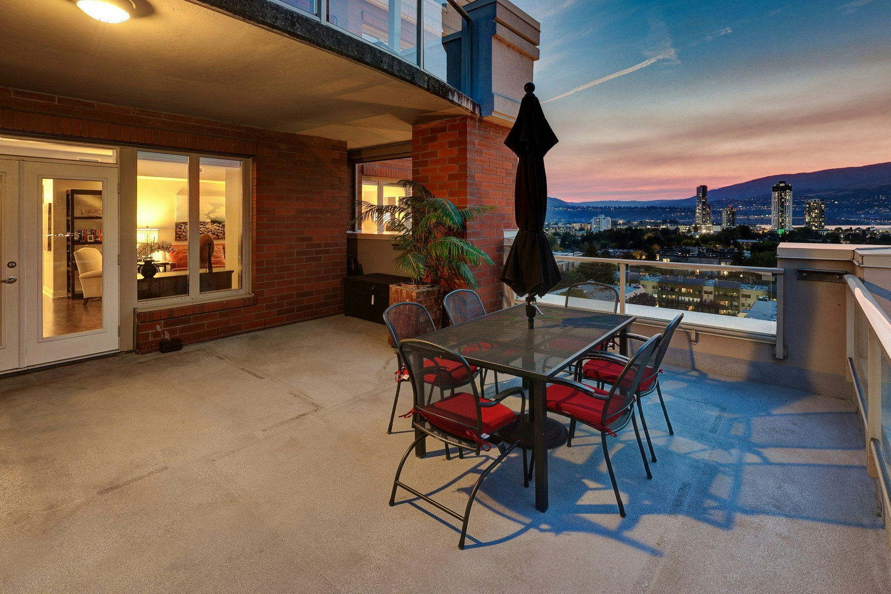 1101-1160 Bernard Avenue, Kelowna, BC, V1Y 6R2 - 38