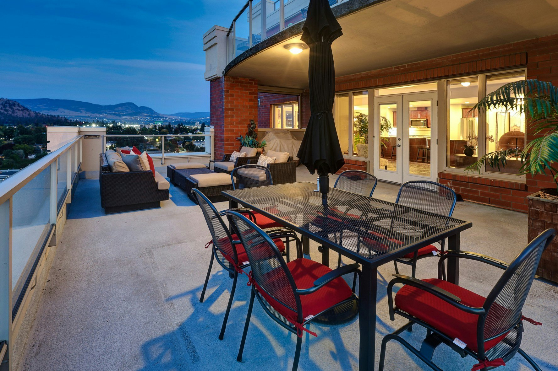 1101-1160 Bernard Avenue, Kelowna, BC, V1Y 6R2 - 37