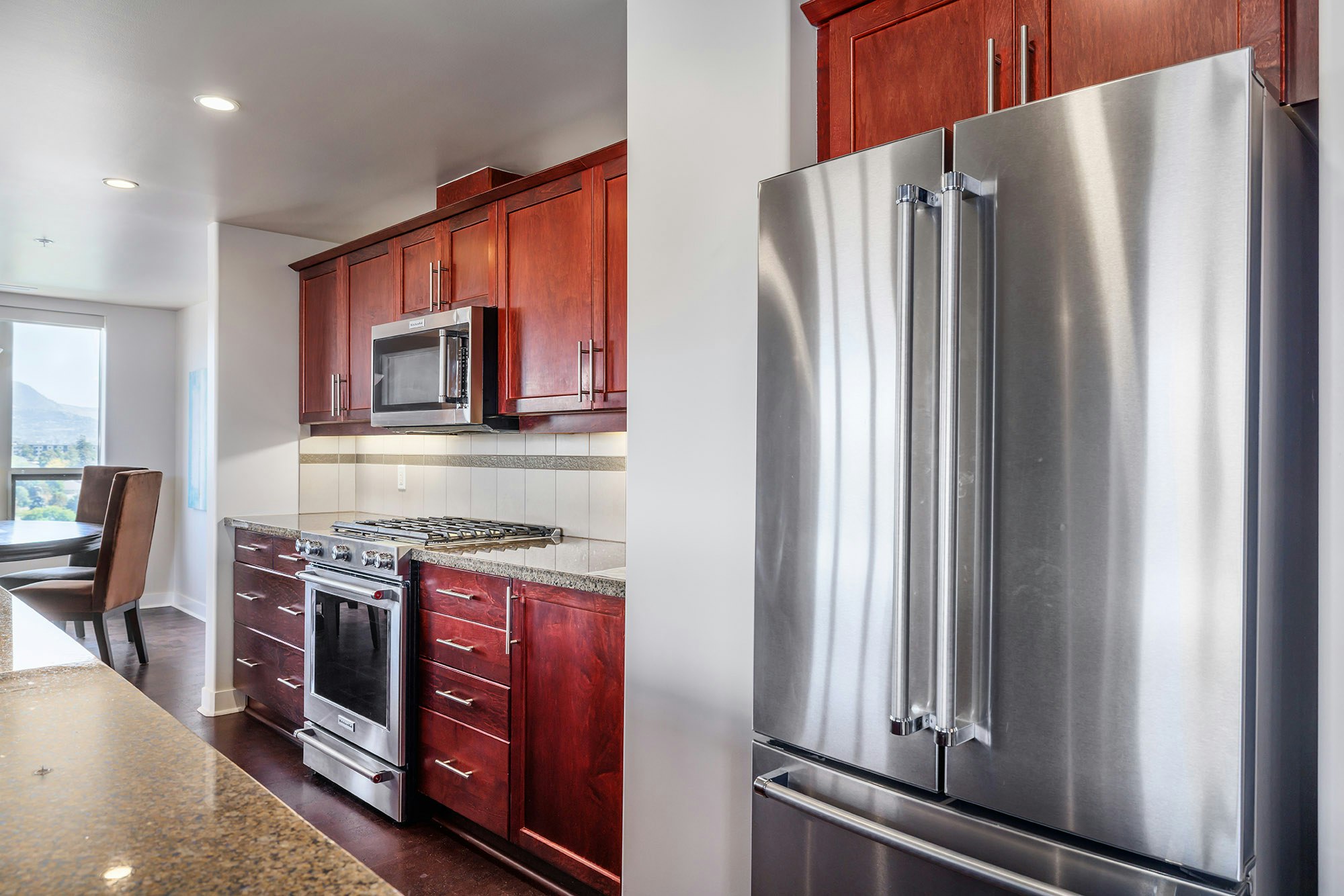 1101-1160 Bernard Avenue, Kelowna, BC, V1Y 6R2 - 17