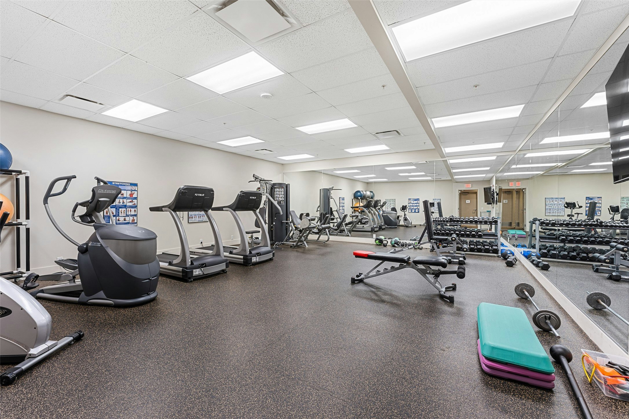 1401-1395 Ellis Street, Kelowna, BC, V1Y 1Z9 - 53