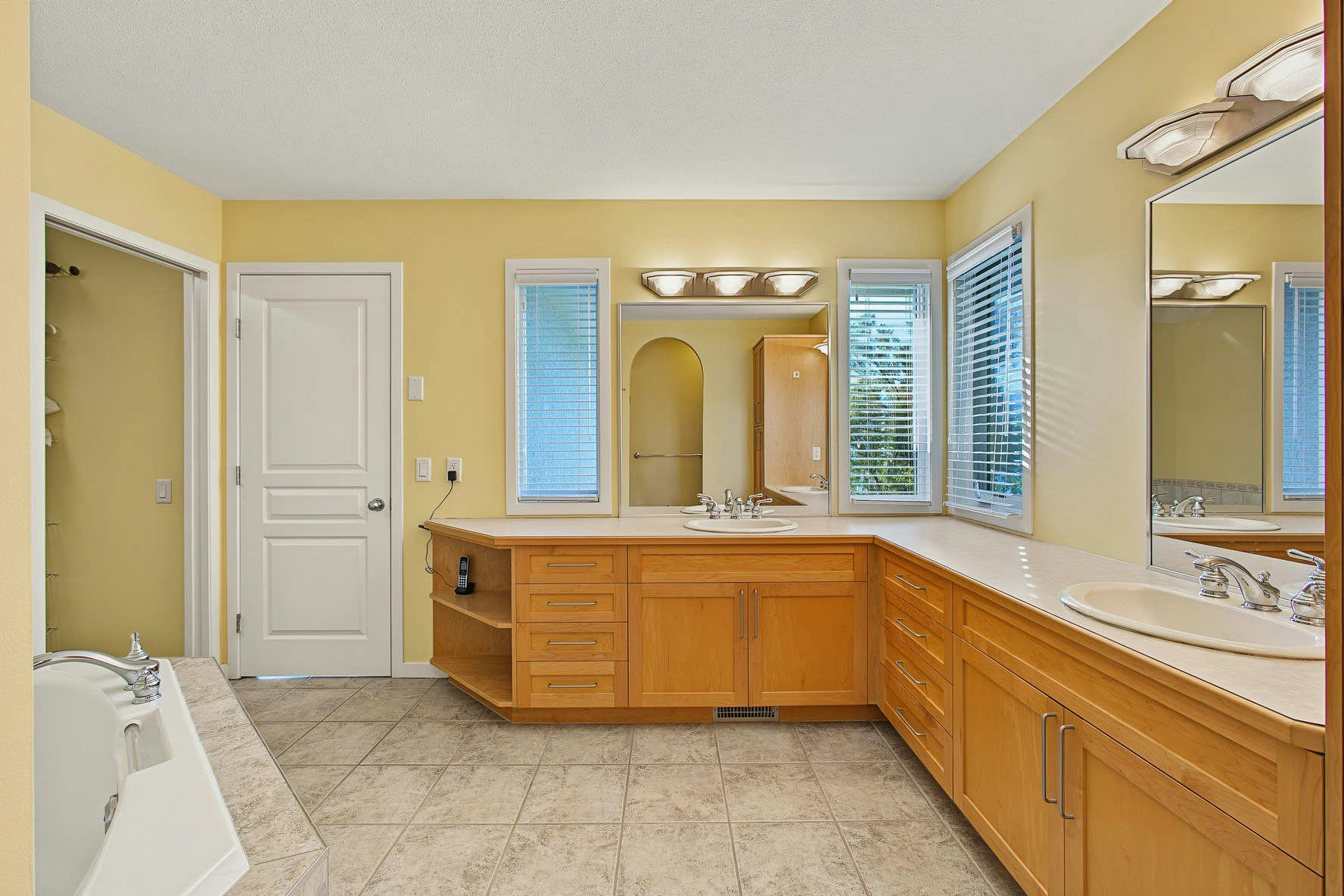 13470 Carrs Landing Road, Lake Country, BC, V4V 1C7 - 30