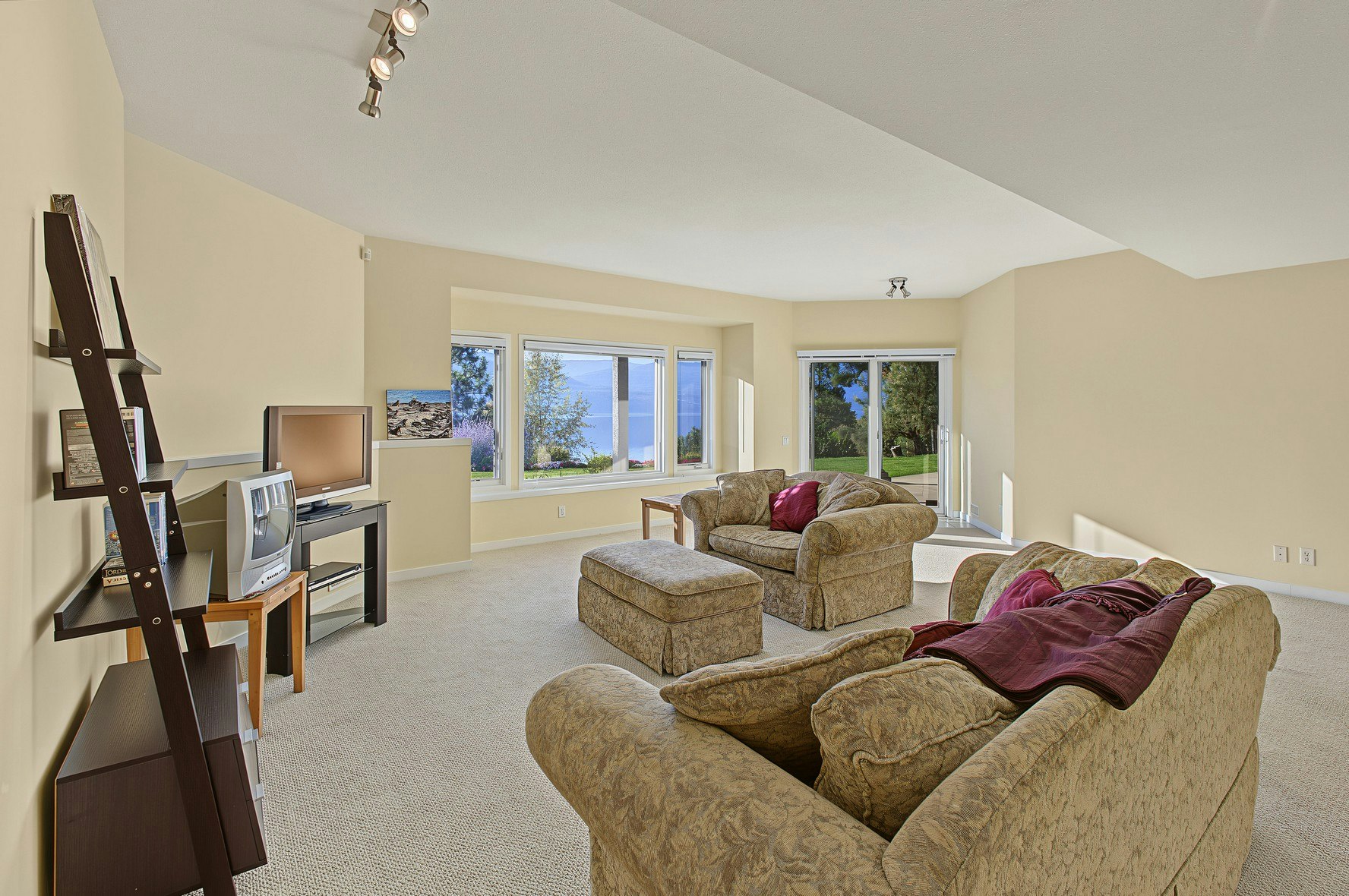 13470 Carrs Landing Road, Lake Country, BC, V4V 1C7 - 33
