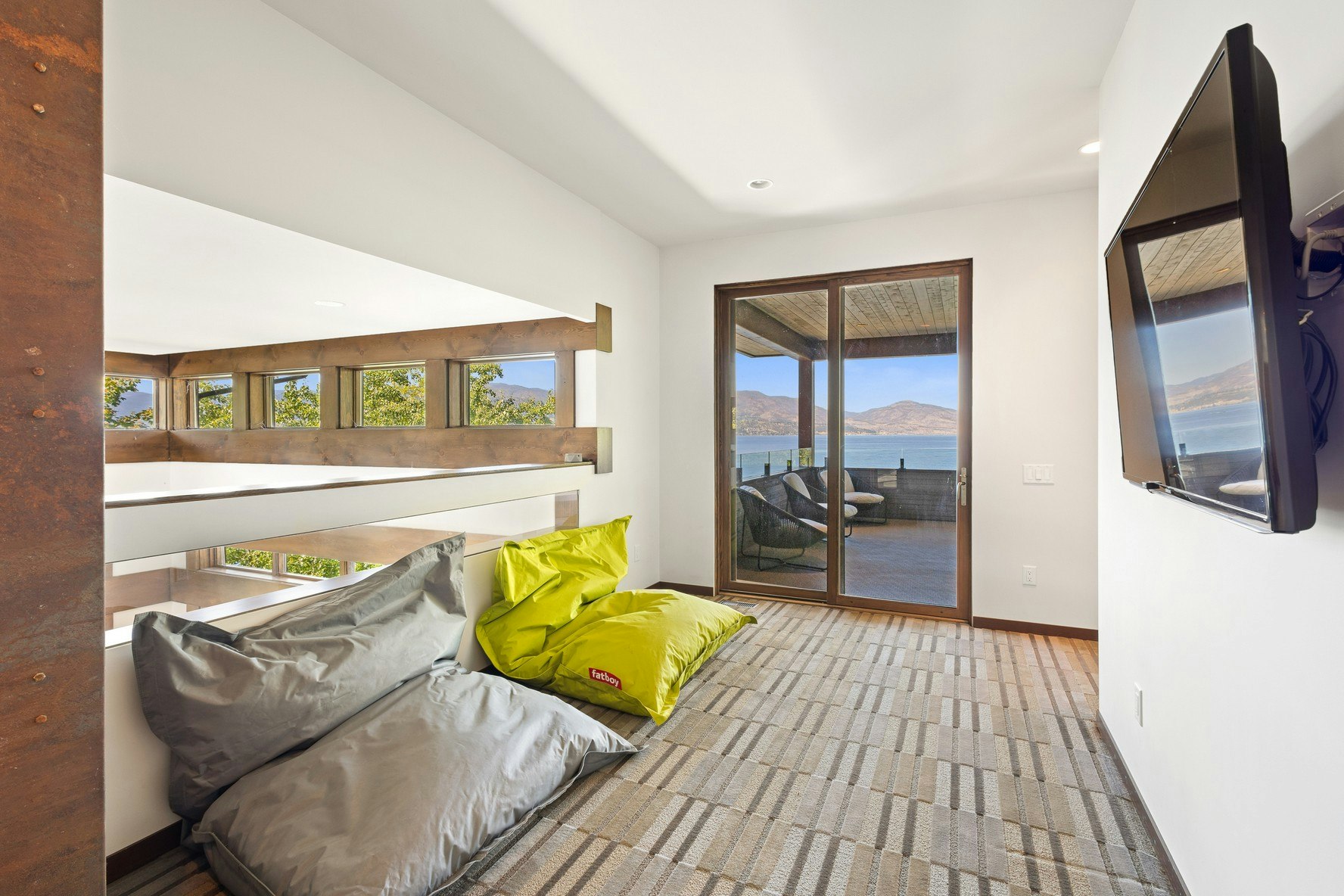 4896 Lakeshore Road, Kelowna, BC, V1W 4H7 - 53