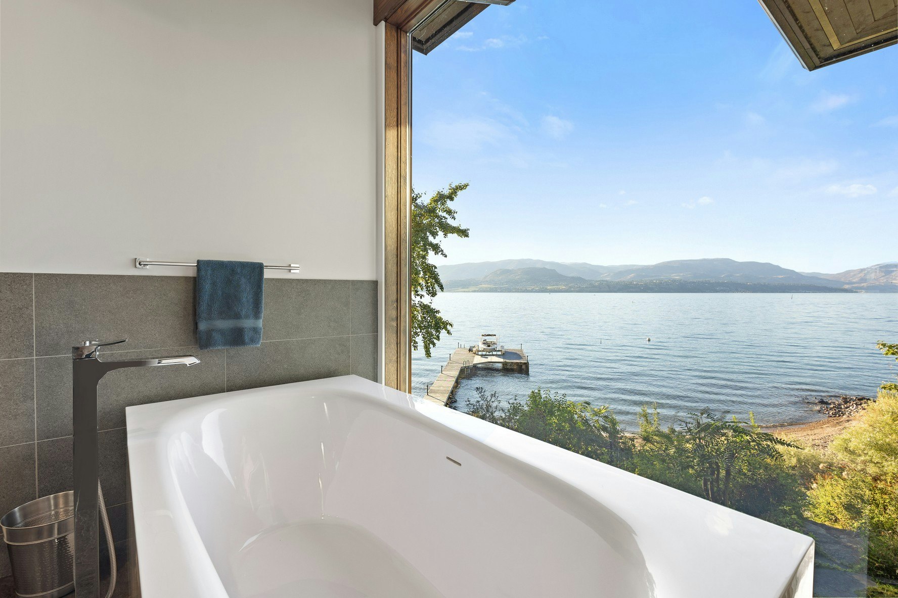 4896 Lakeshore Road, Kelowna, BC, V1W 4H7 - 41