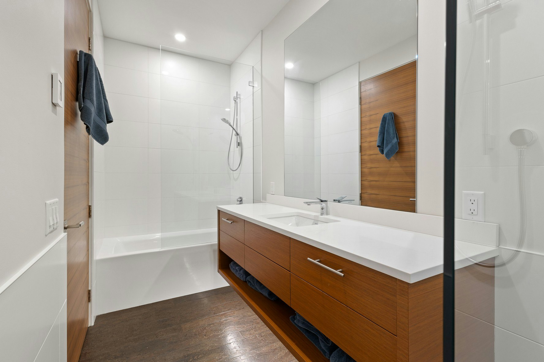 4896 Lakeshore Road, Kelowna, BC, V1W 4H7 - 74