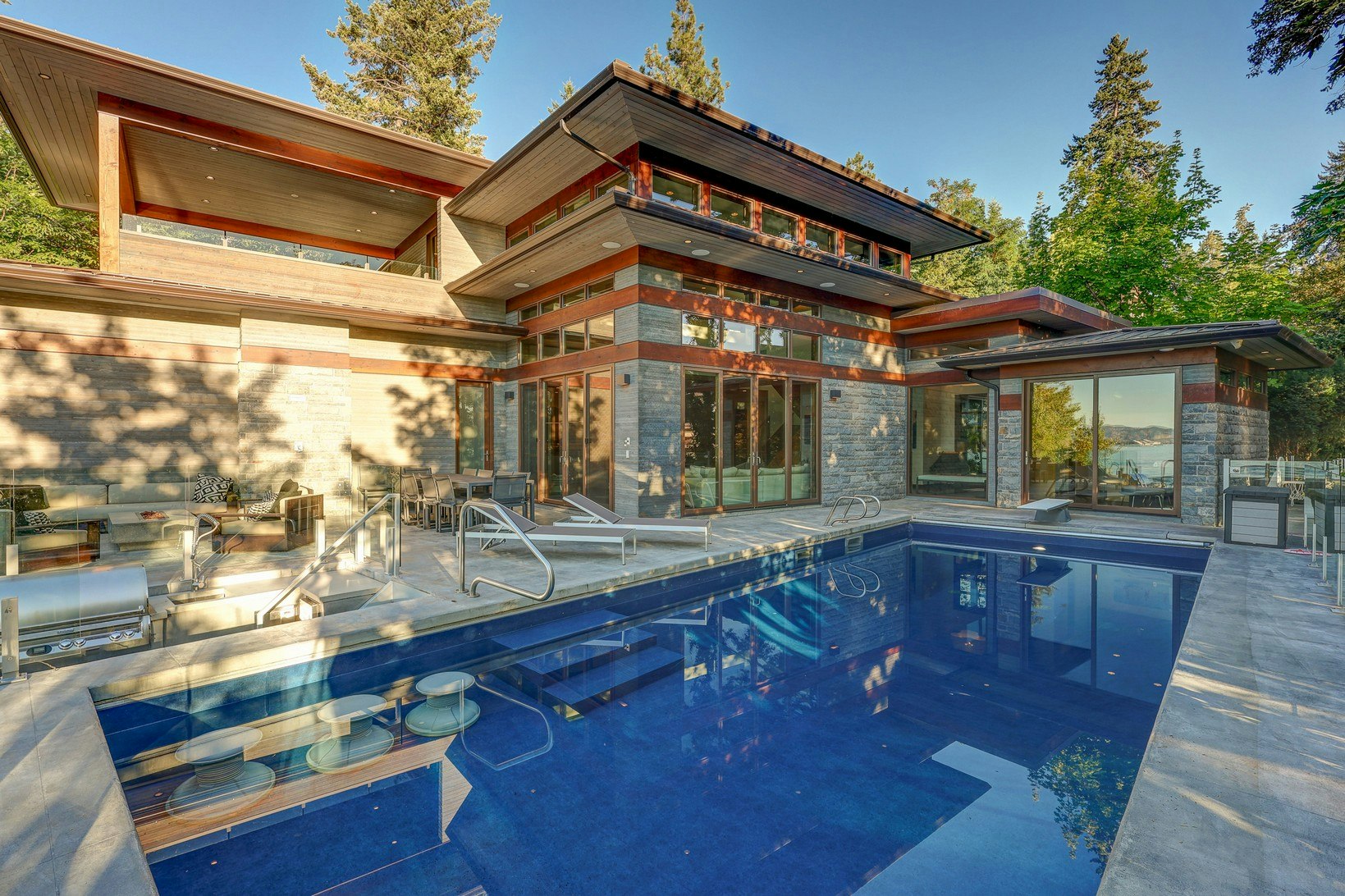 4896 Lakeshore Road, Kelowna, BC, V1W 4H7 - 8